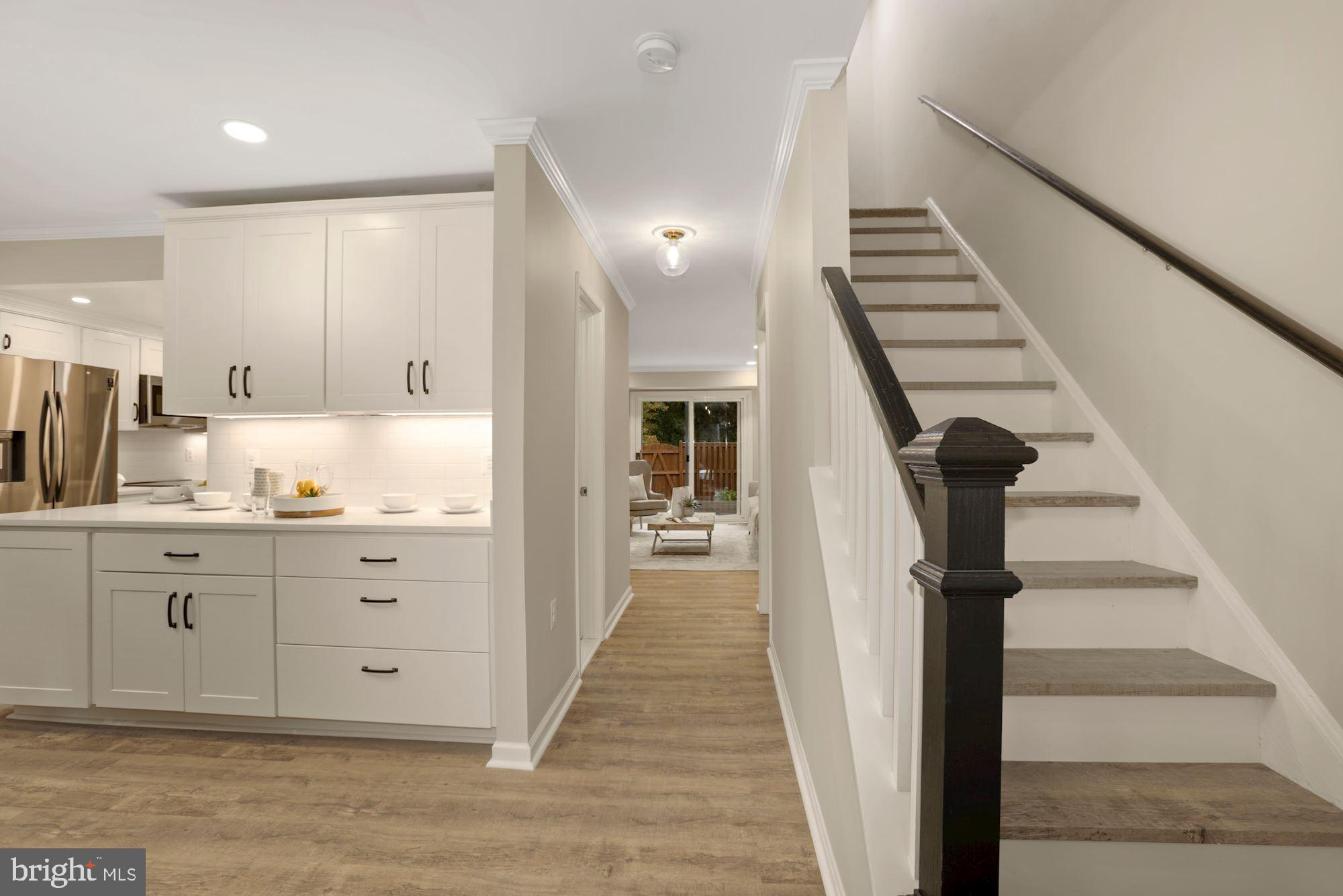 BURKE STATION SQUARE - Residential