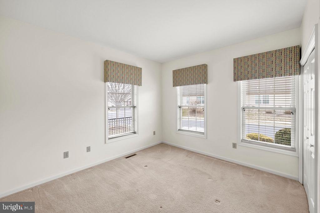 DEATRICK VILLAGE - Residential