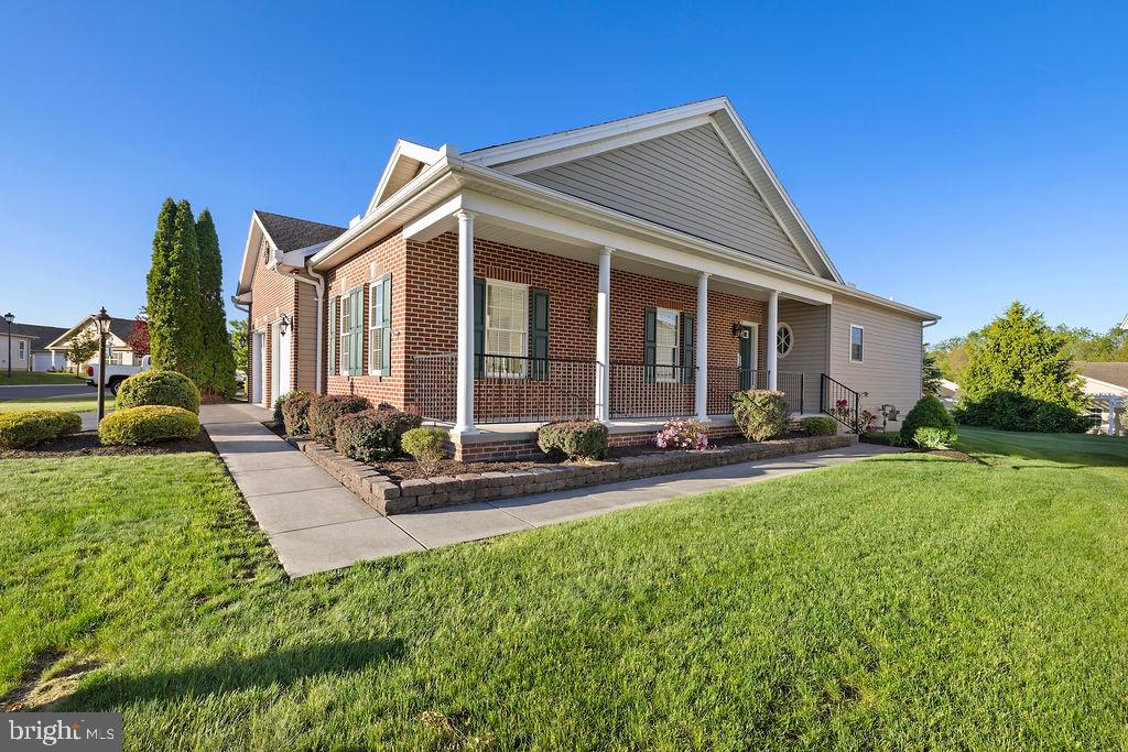 DEATRICK VILLAGE - Residential