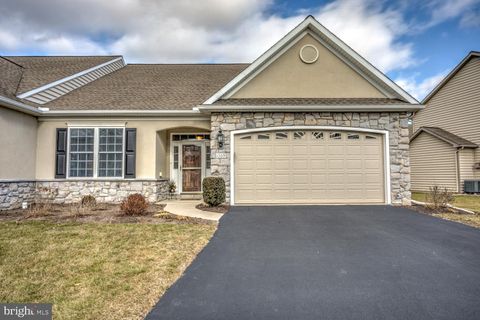 Photo of 1309 CANTEBURY, MOUNT JOY, PA 17552 (MLS # PALA2029902)