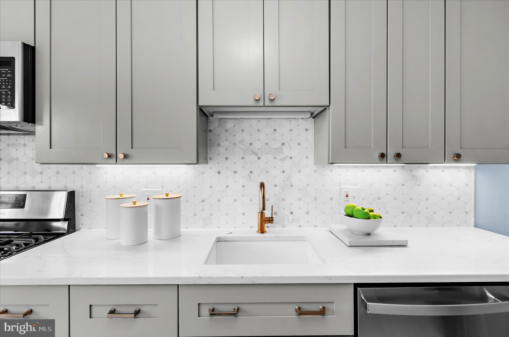 ACADEMY HEIGHTS - Residential Lease