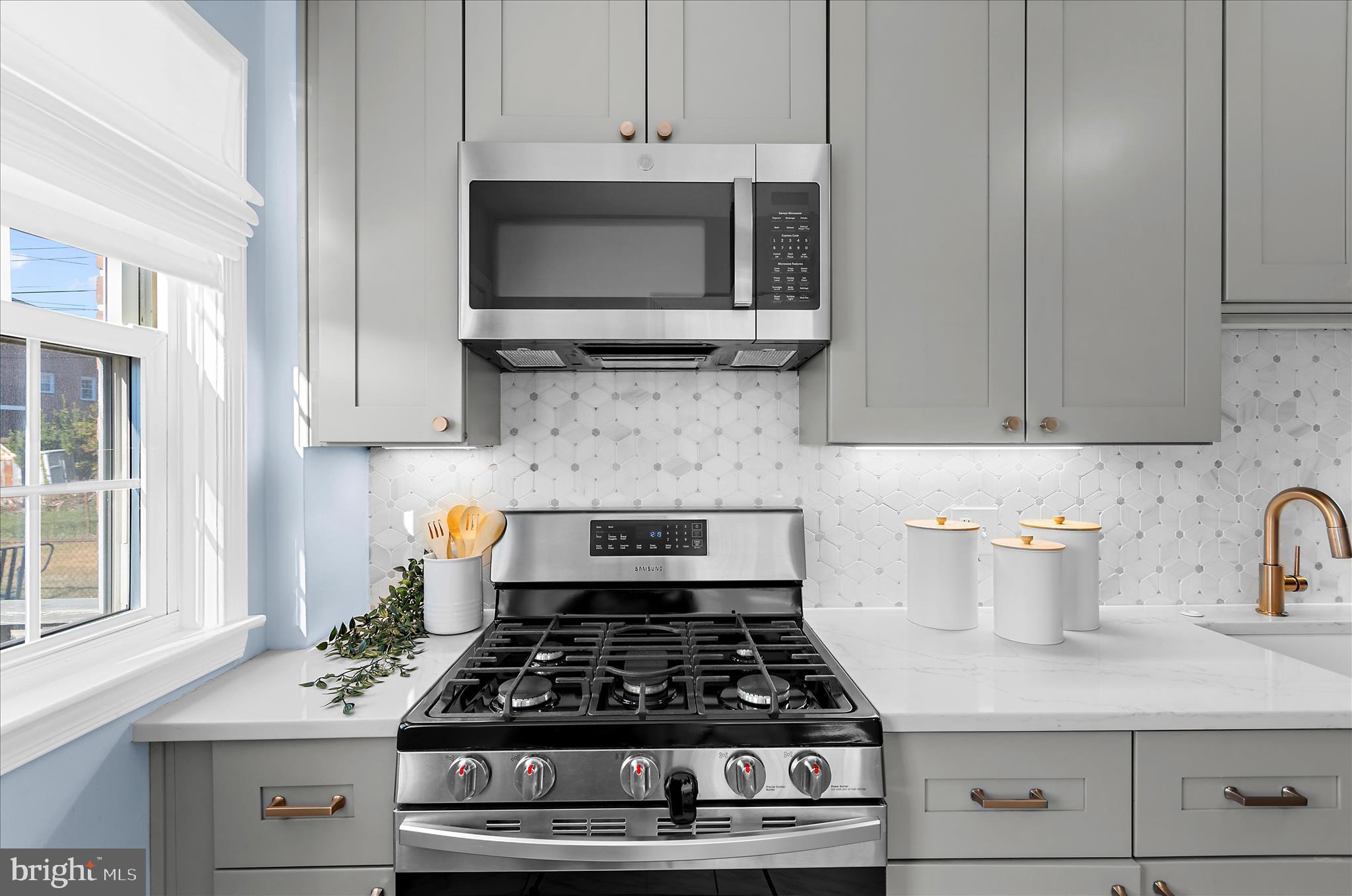 ACADEMY HEIGHTS - Residential Lease