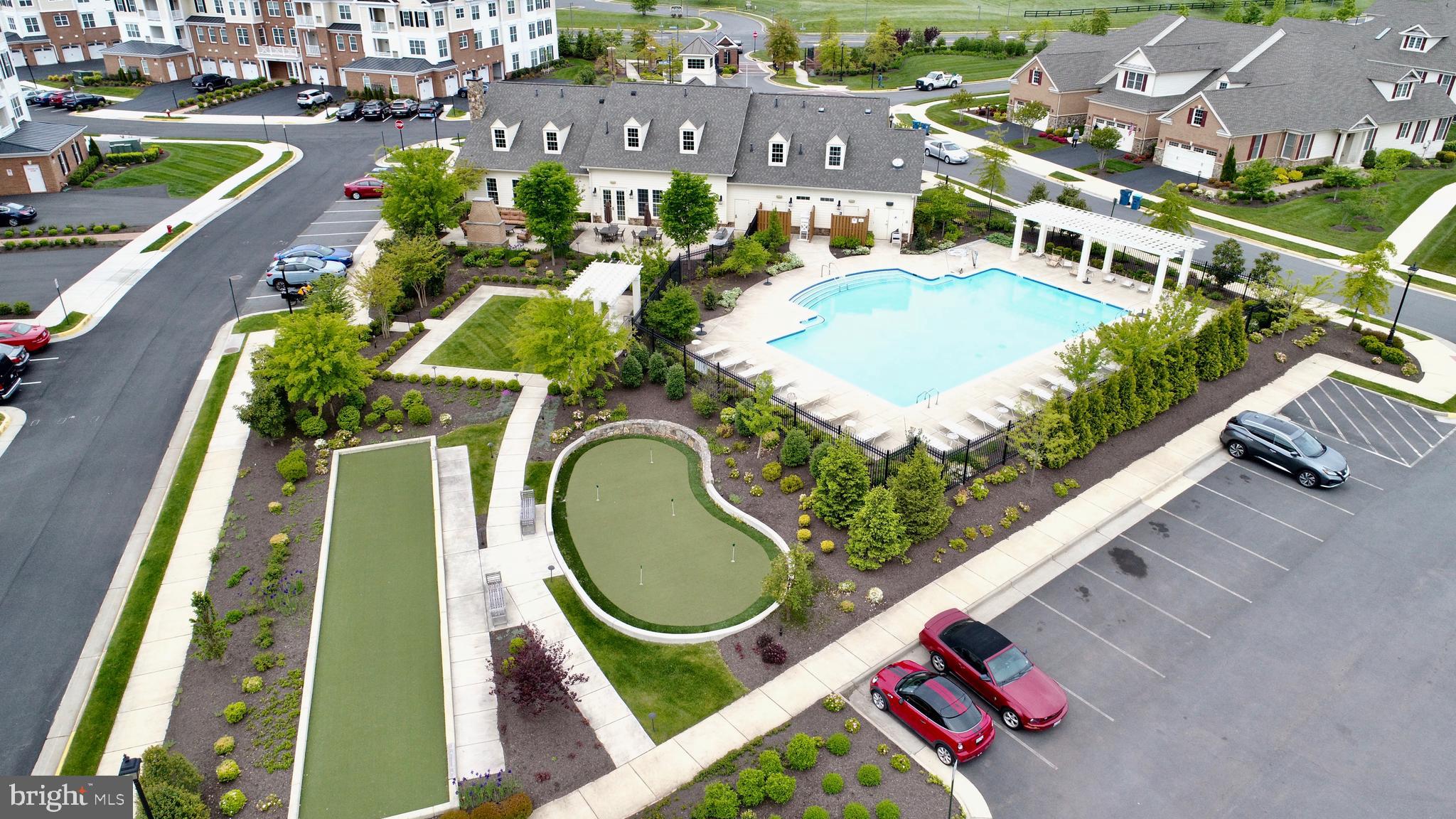 REGENCY AT ASHBURN - Residential