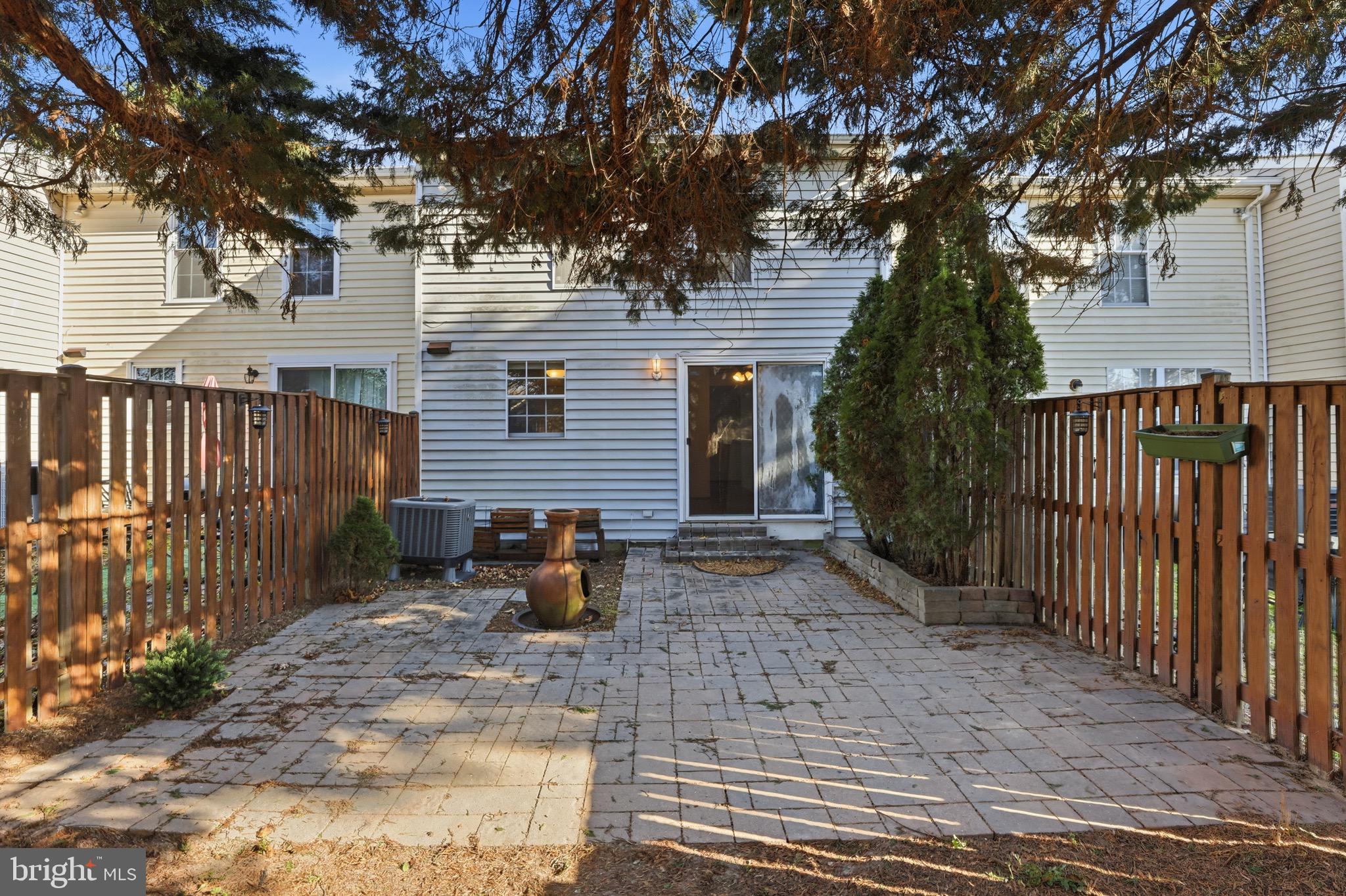 JACOBS MEADOW - Residential