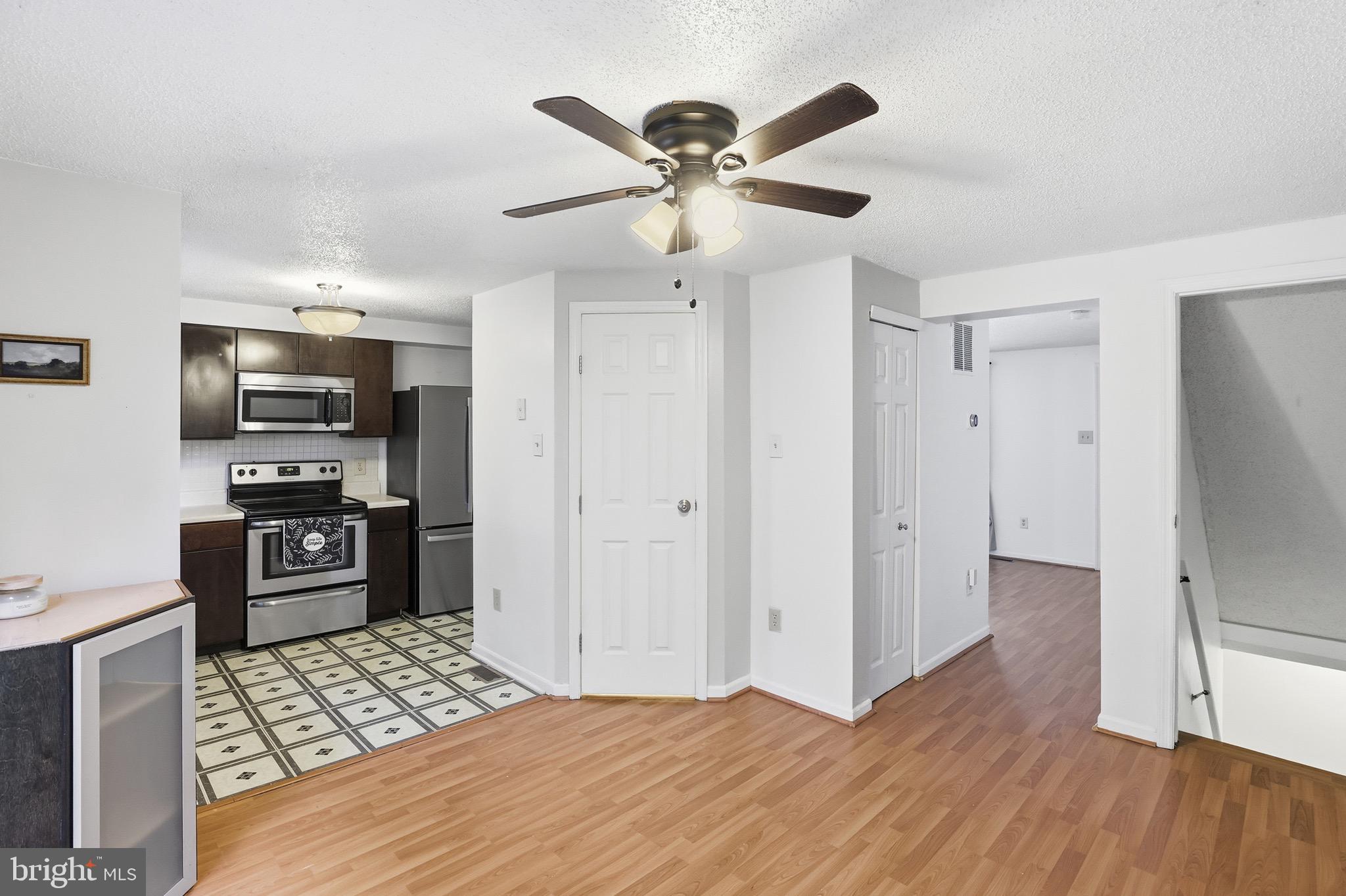 JACOBS MEADOW - Residential