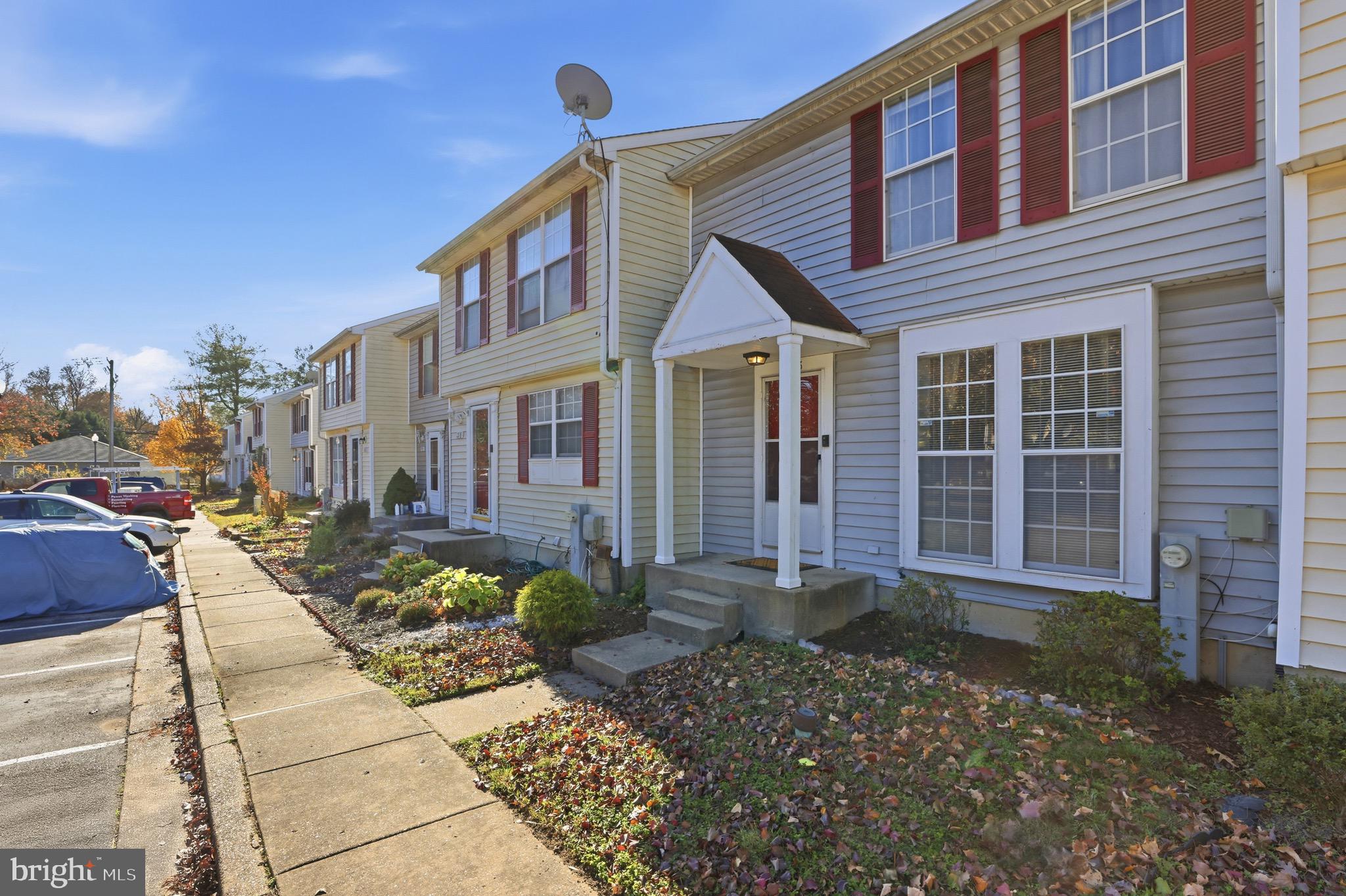 JACOBS MEADOW - Residential