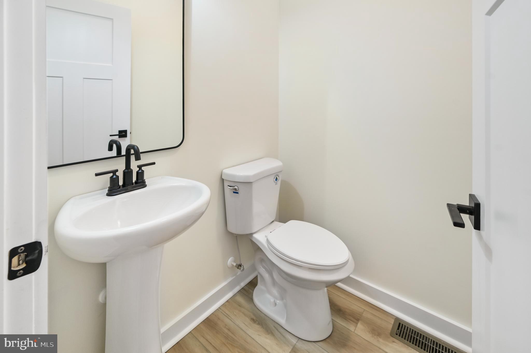 HOLLY HILL - Residential