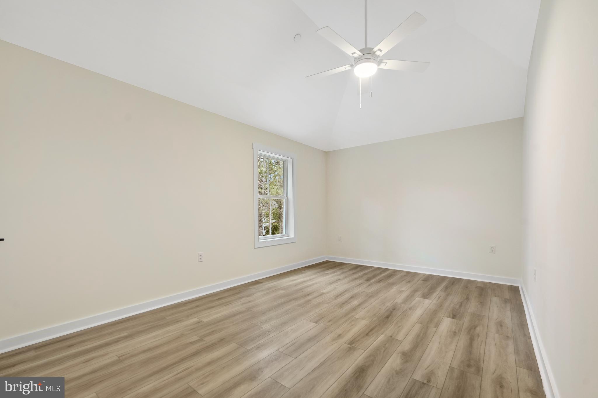 HOLLY HILL - Residential