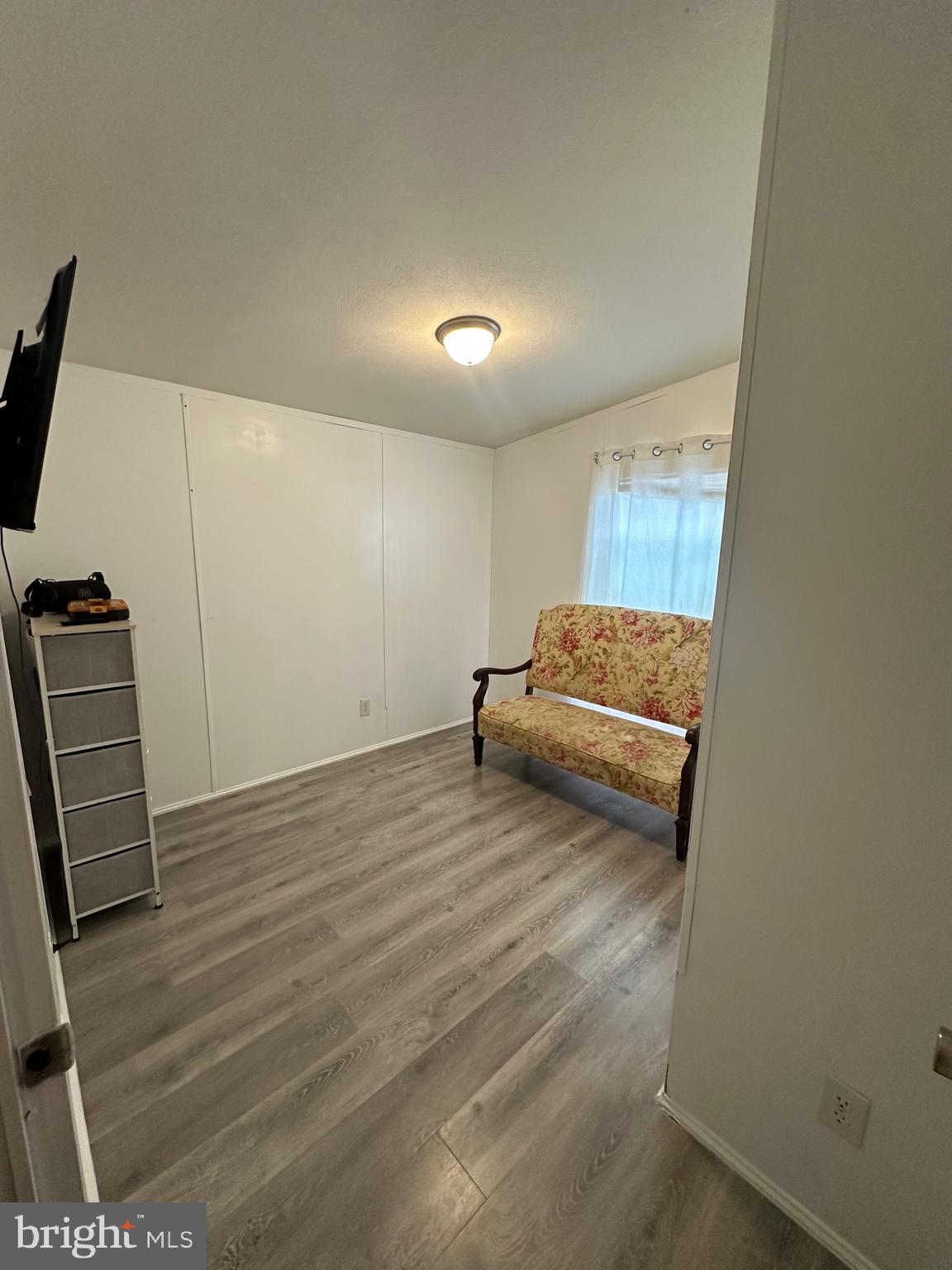 MIDWAY MOBILE VILLAGE - Residential