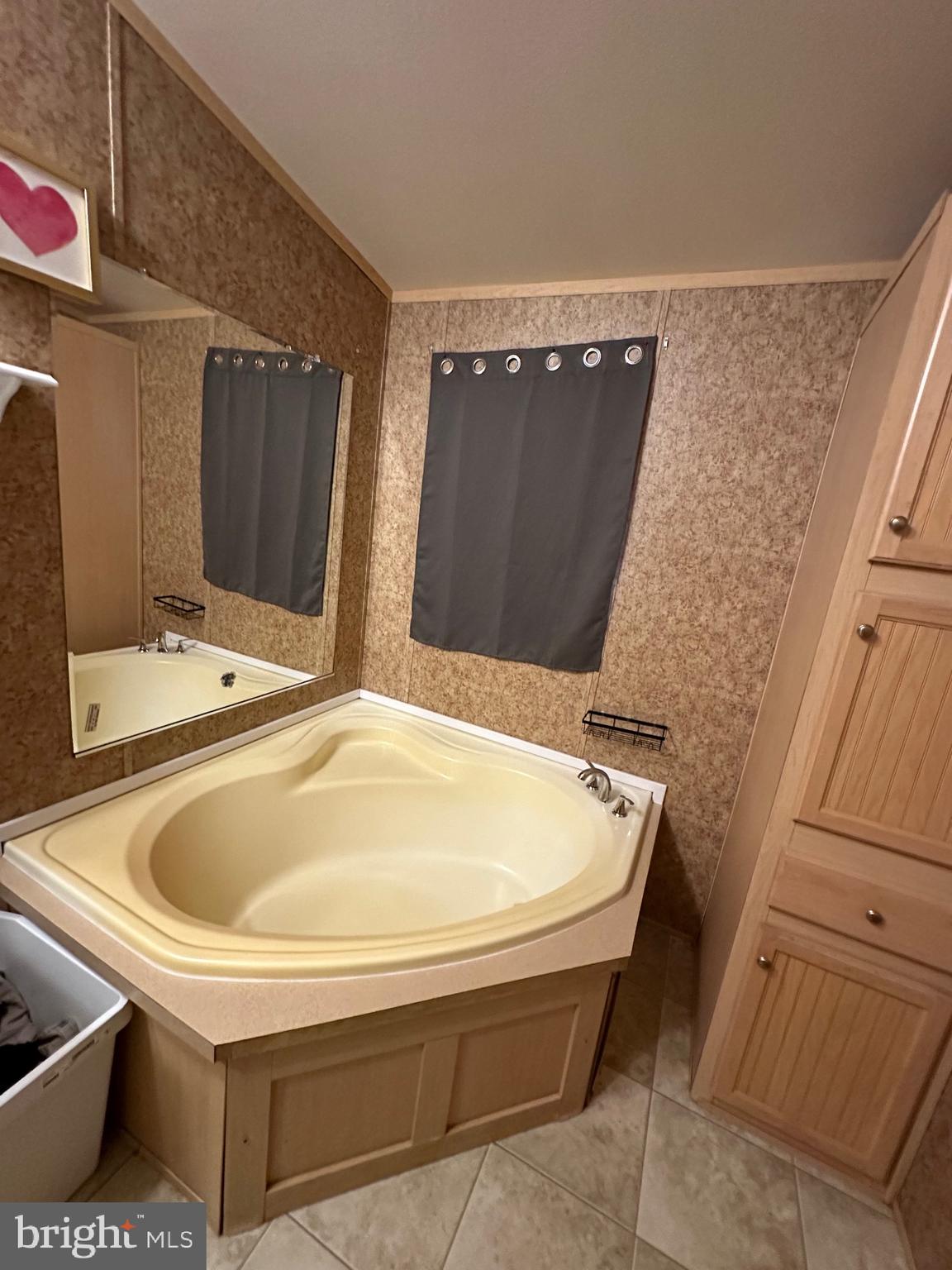 MIDWAY MOBILE VILLAGE - Residential