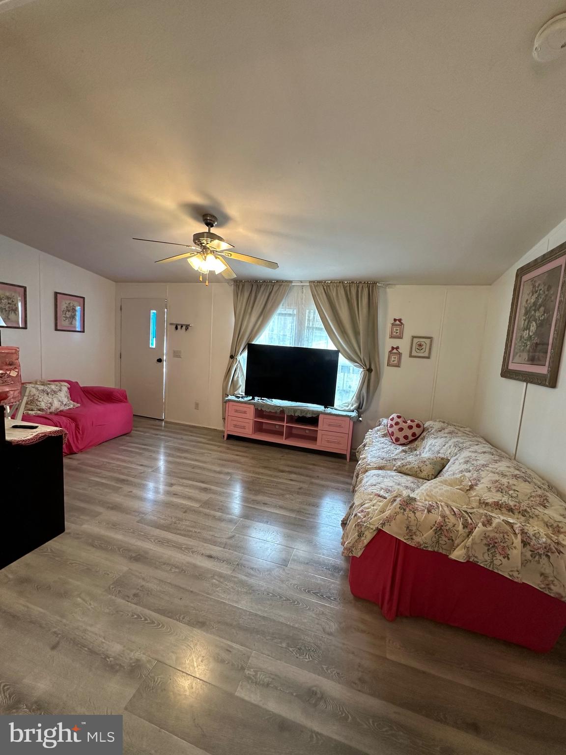 MIDWAY MOBILE VILLAGE - Residential