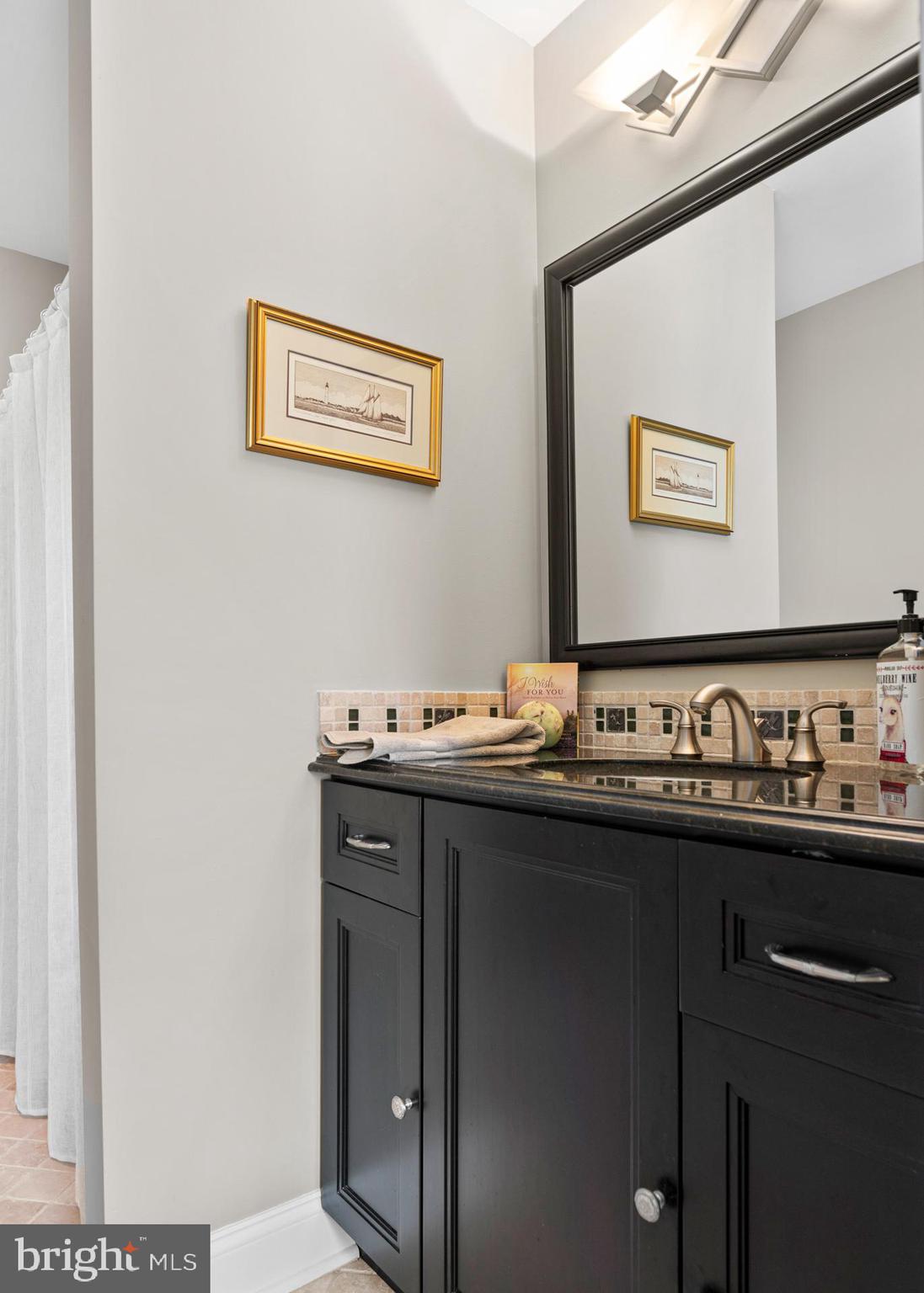 YORKSHIRE OF BLUE - Residential