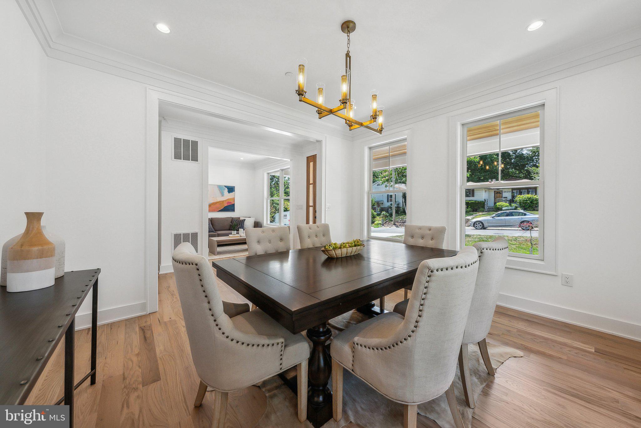 ROCK CREEK PALISADES - Residential