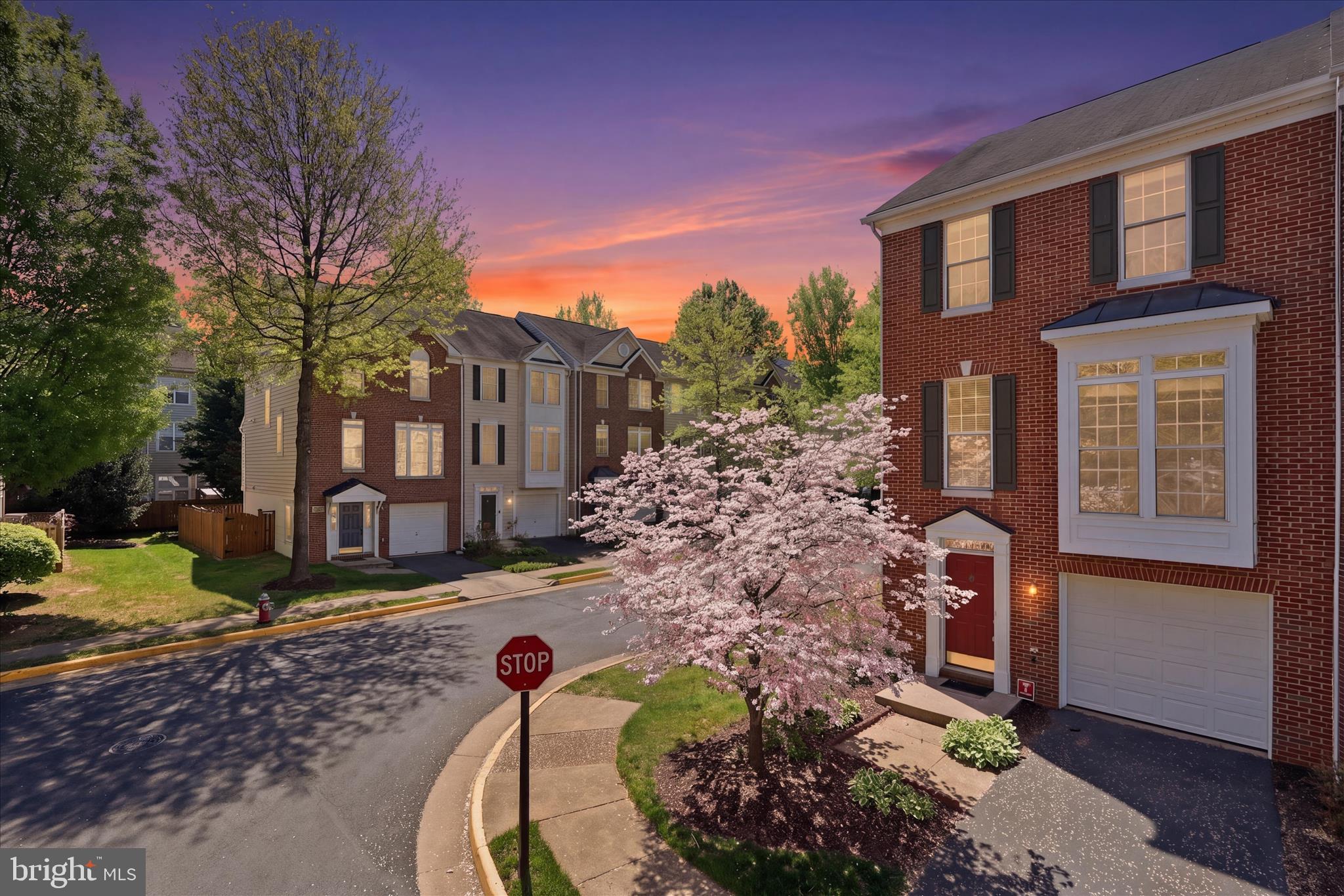 4050 FAIRFAX CENTER HUNT TRAIL