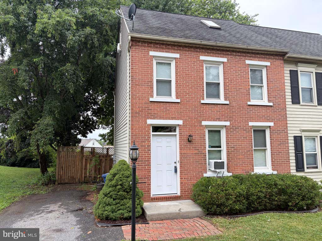 Photo of 426 Judie Lane, LANCASTER, PA 17603 (MLS # PALA2090864)