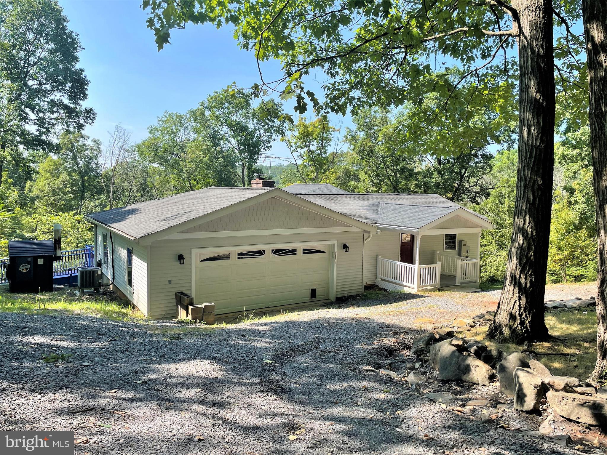 BUCK HILL DEVELOPMENT - Residential