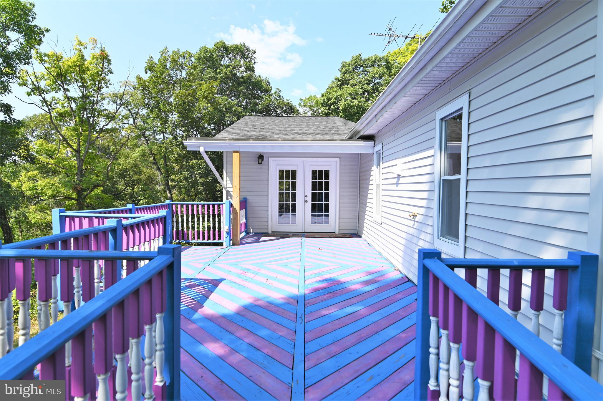 BUCK HILL DEVELOPMENT - Residential