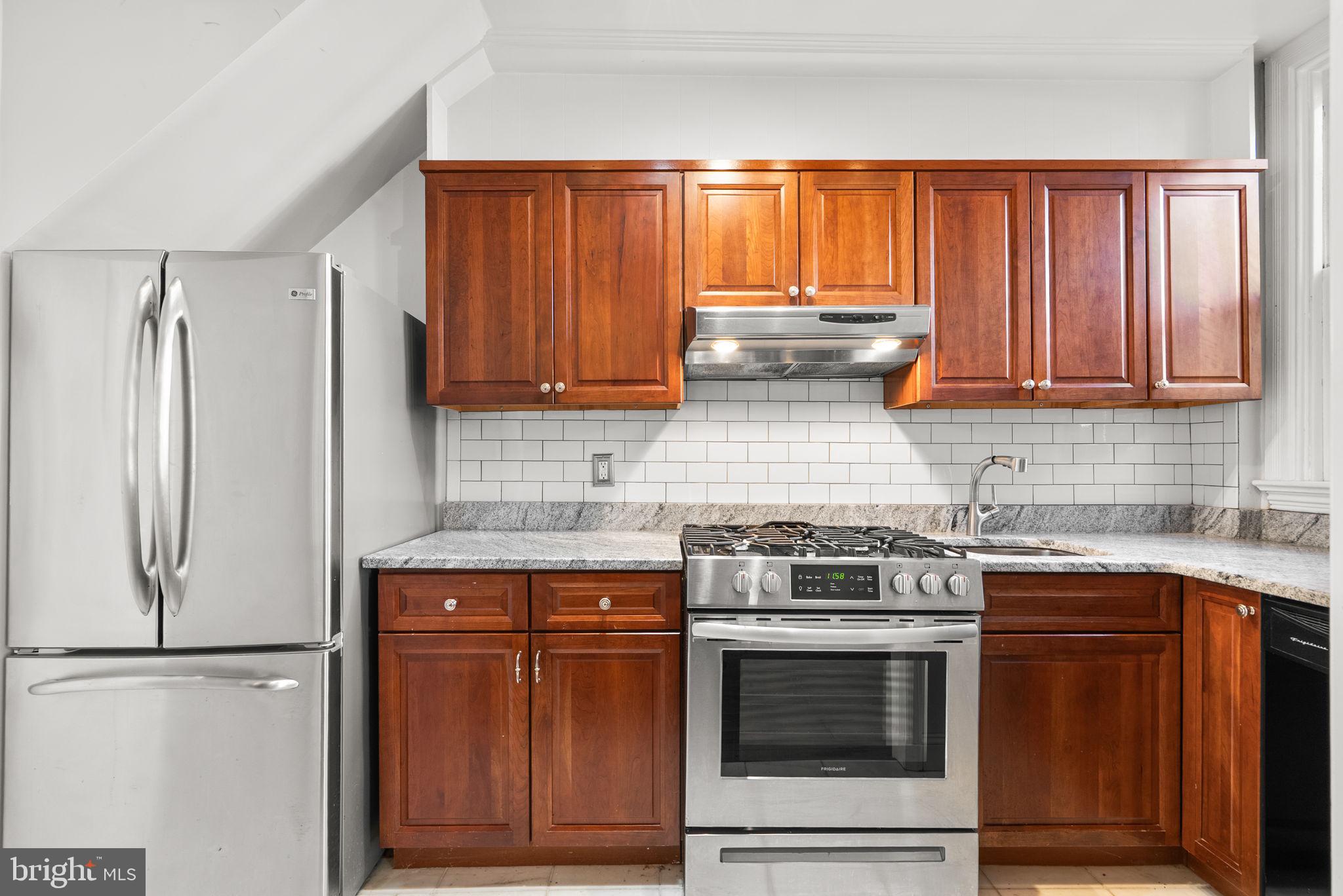 CAPITOL HILL - Residential