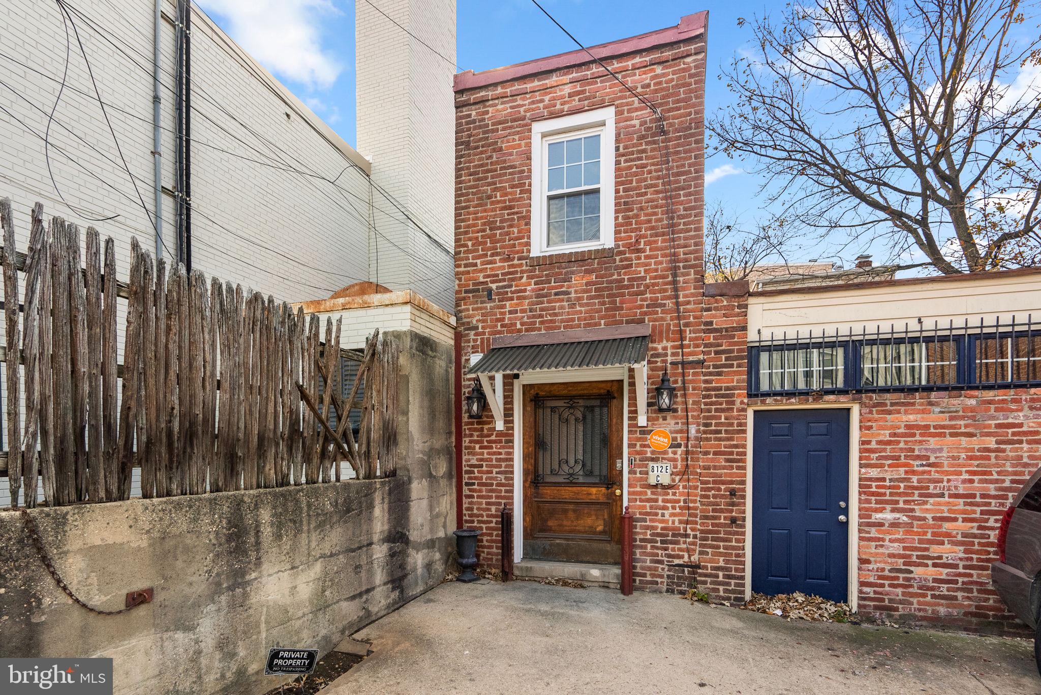 CAPITOL HILL - Residential
