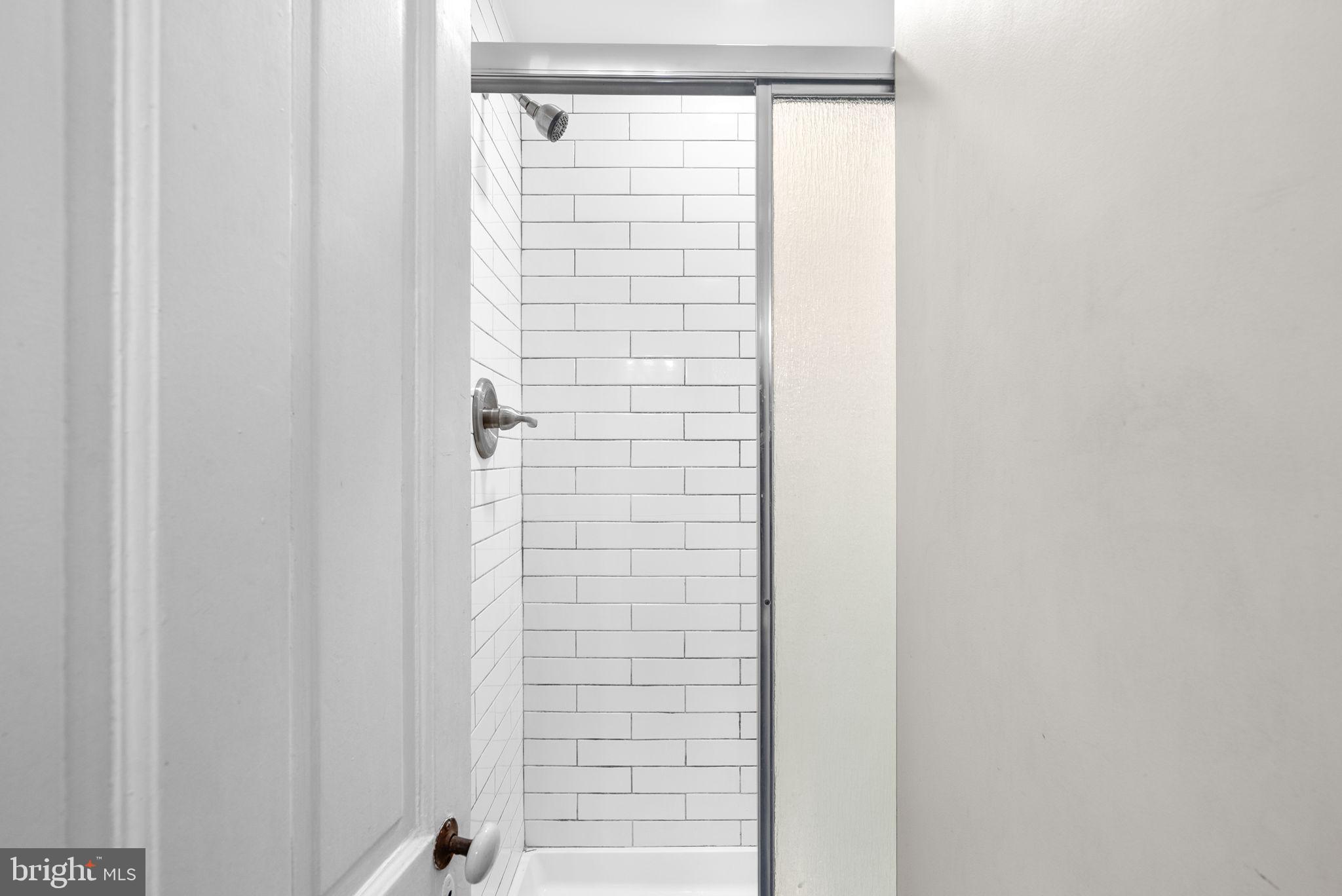 CAPITOL HILL - Residential