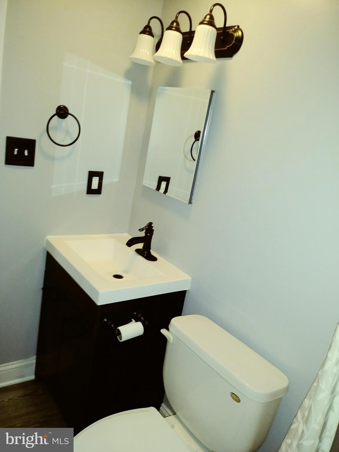 CARROLL ISLAND - Residential Lease