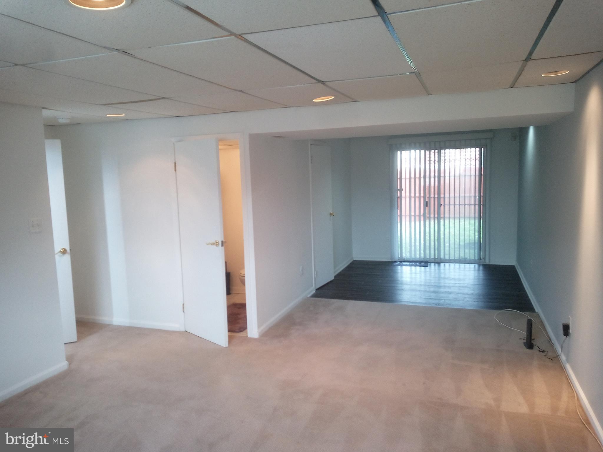 CARROLL ISLAND - Residential Lease