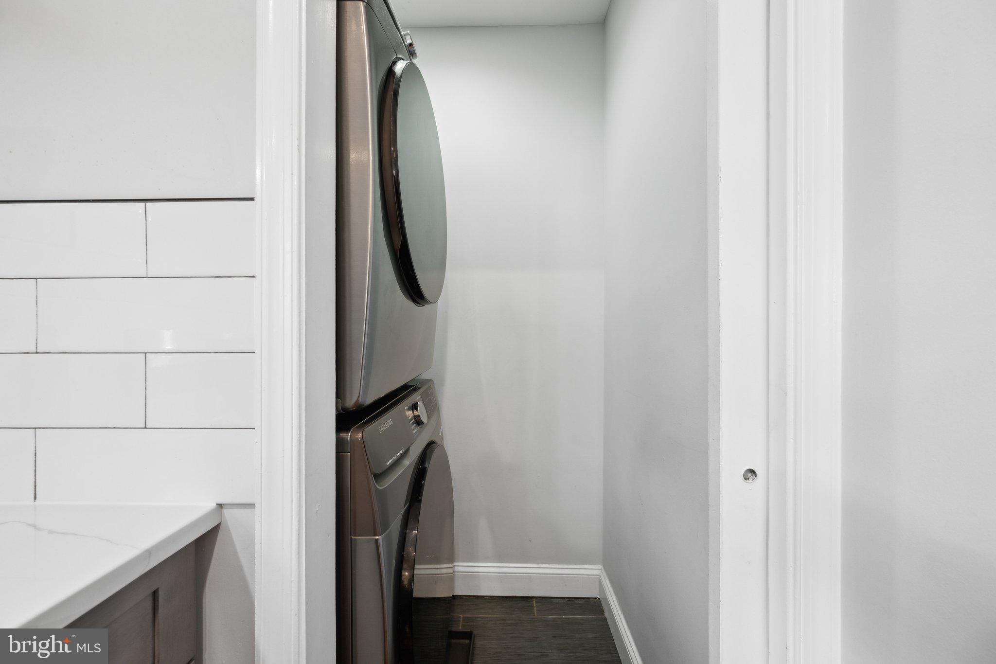 3605 BROTHERS PLACE SE