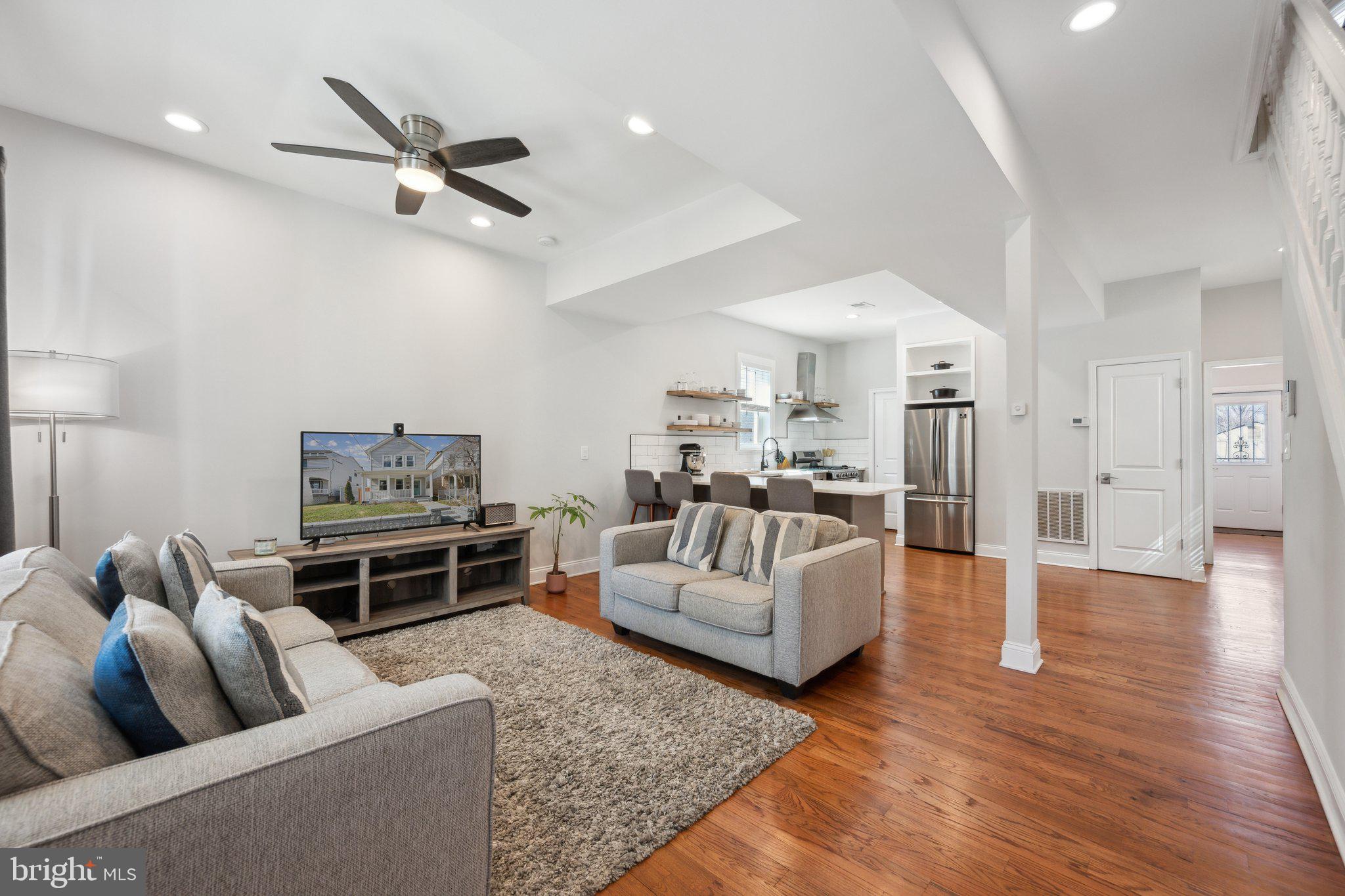 3605 BROTHERS PLACE SE