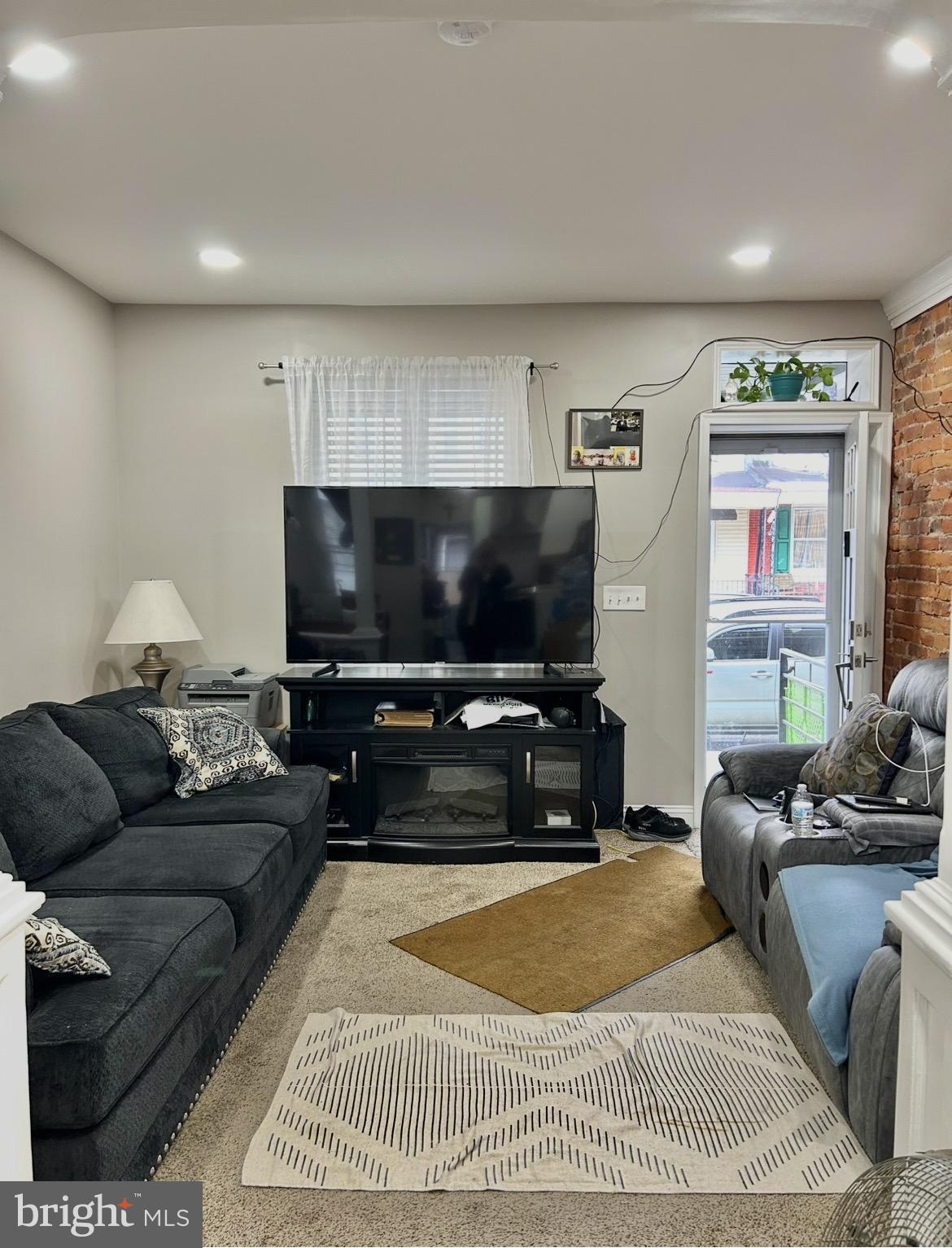 PORT RICHMOND - Residential