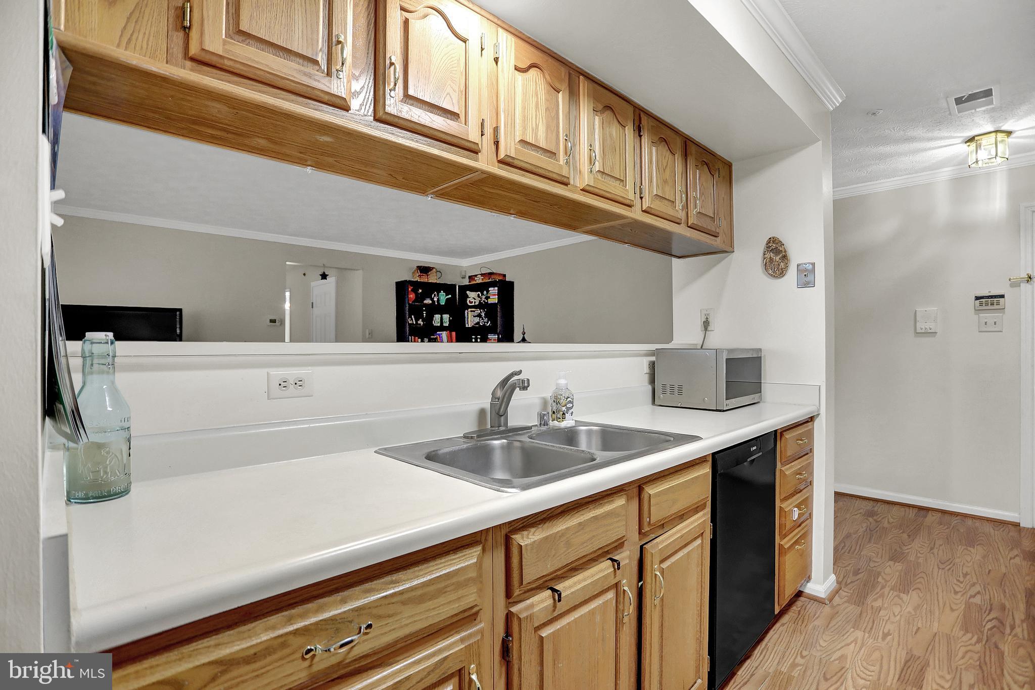 SOUTHFIELD CONDO - Residential