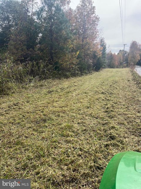 Vacant Land For Sale - 21263 Pendleton Road<br/> BOWLING GREEN, VA 22427