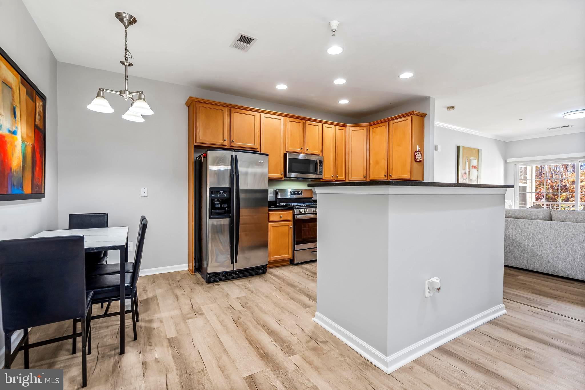 THE RESERVE CONDOMINIUMS - Residential