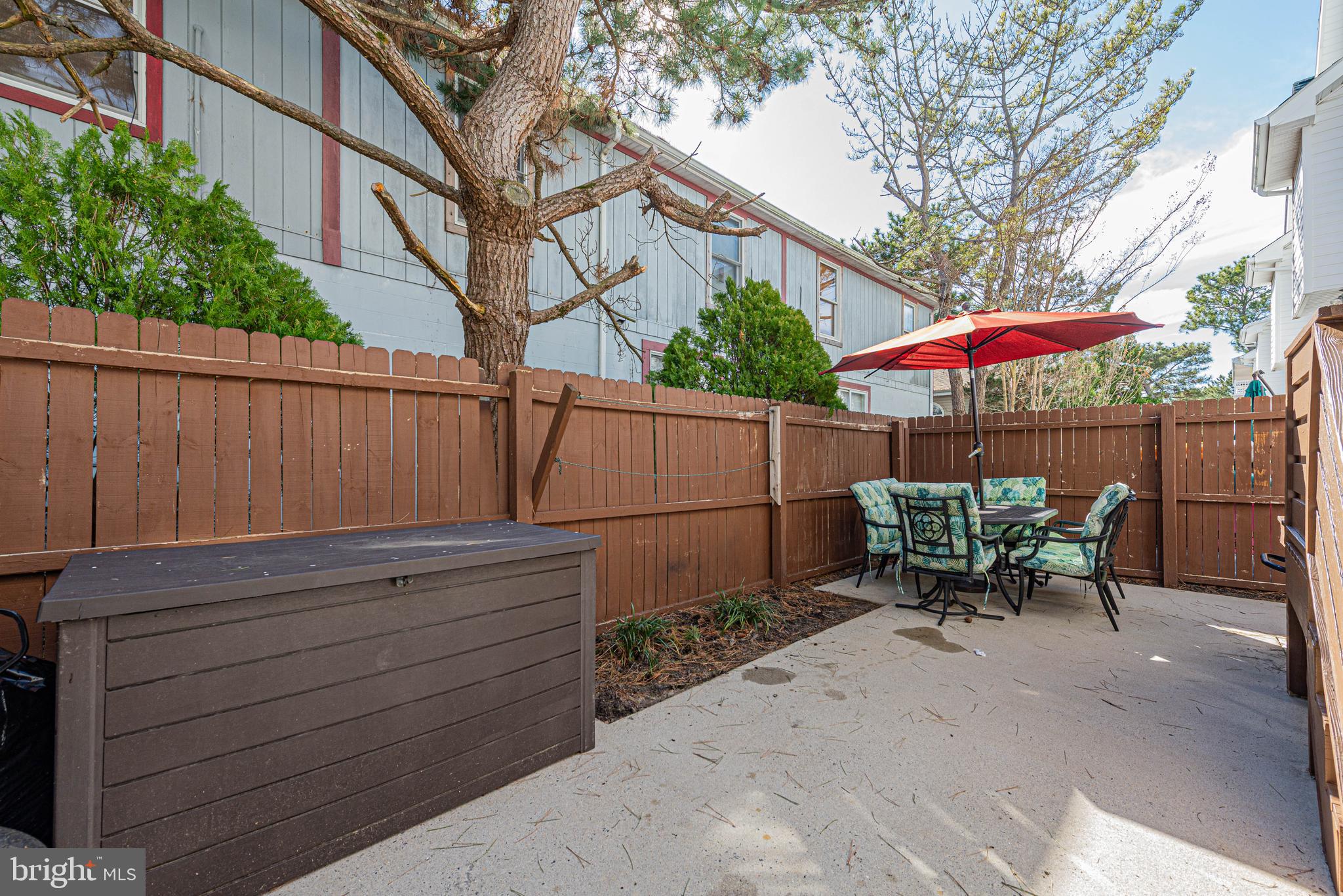 135 CAPTAINS QUARTERS ROAD J