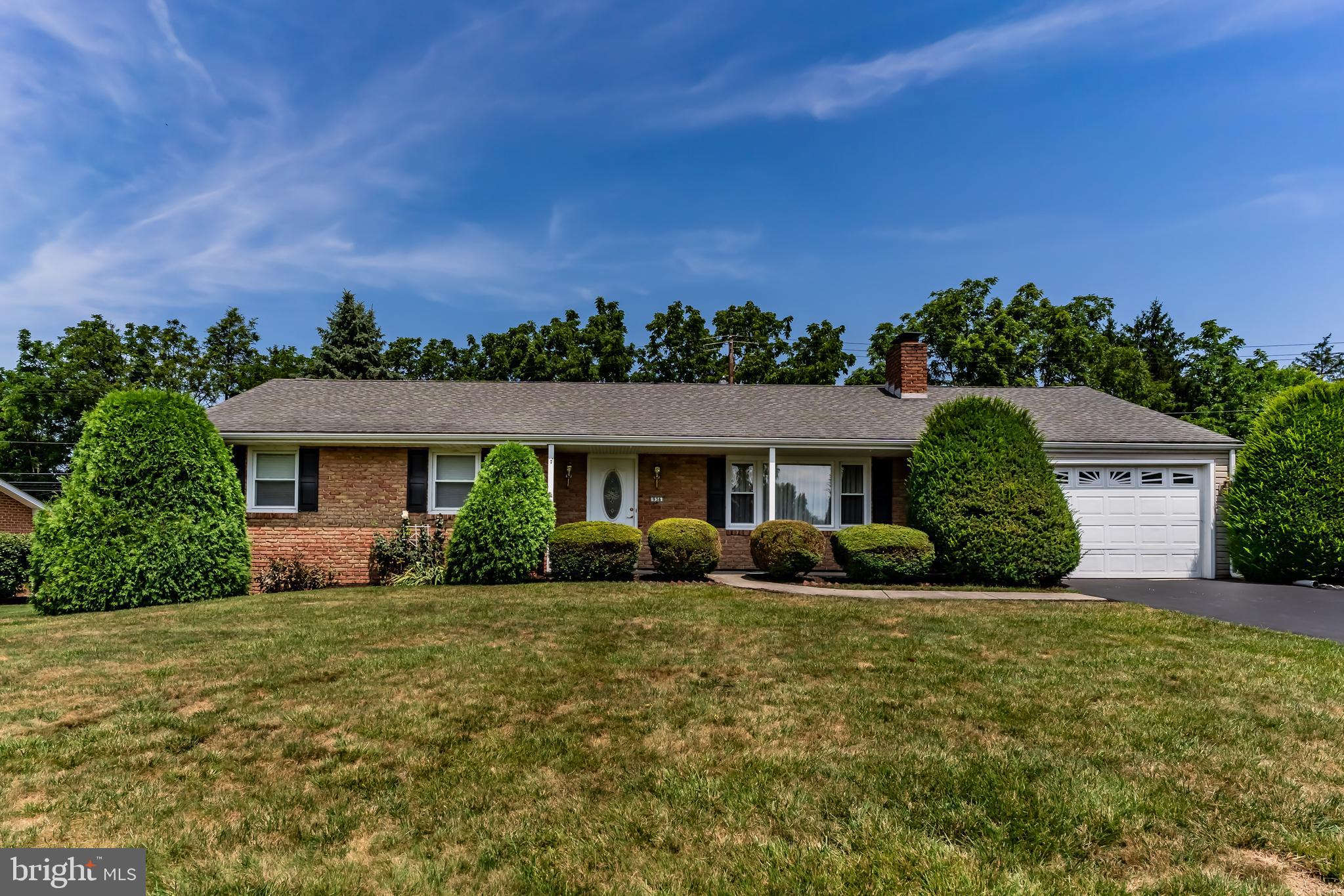 936 EMILY DRIVE