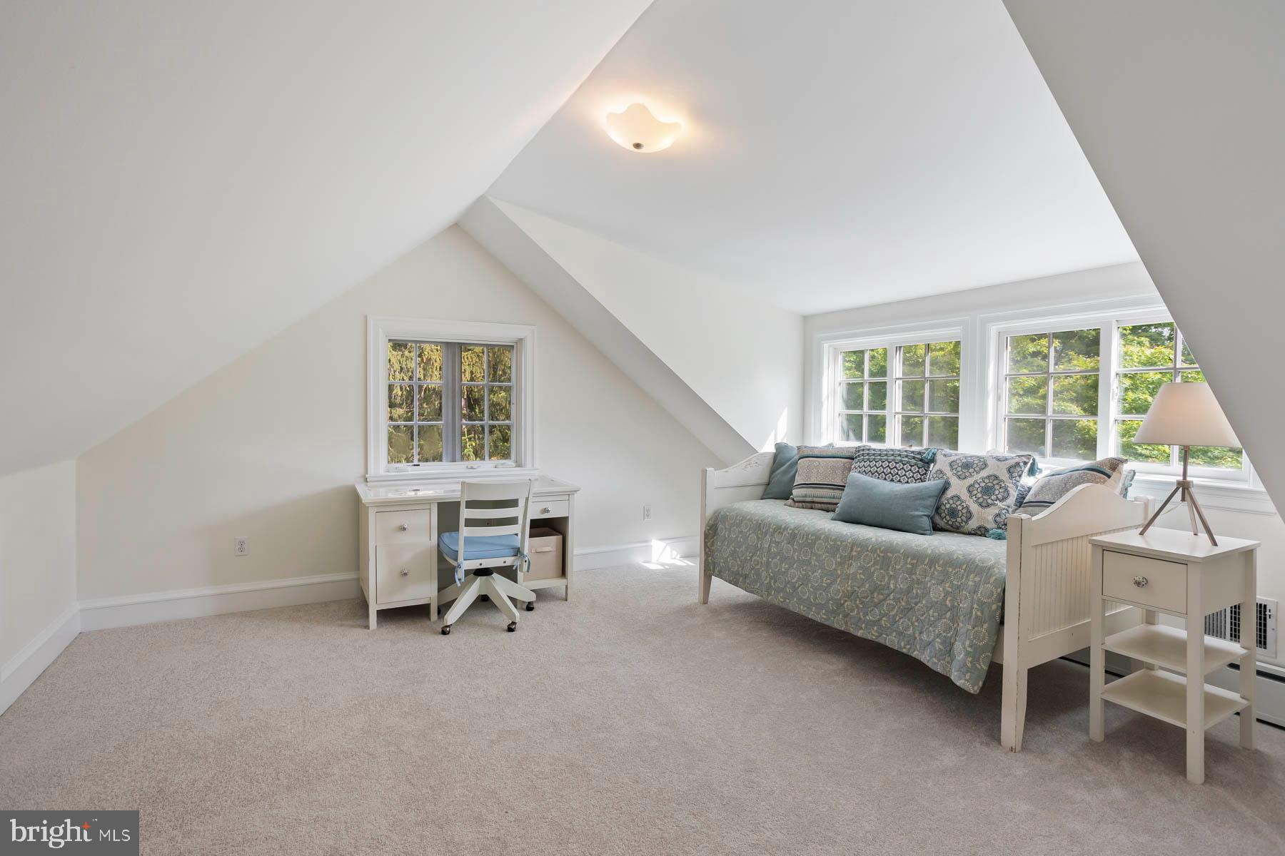 MERION STATION - Residential