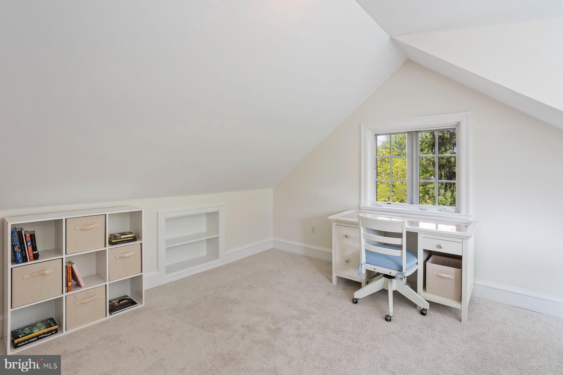 MERION STATION - Residential