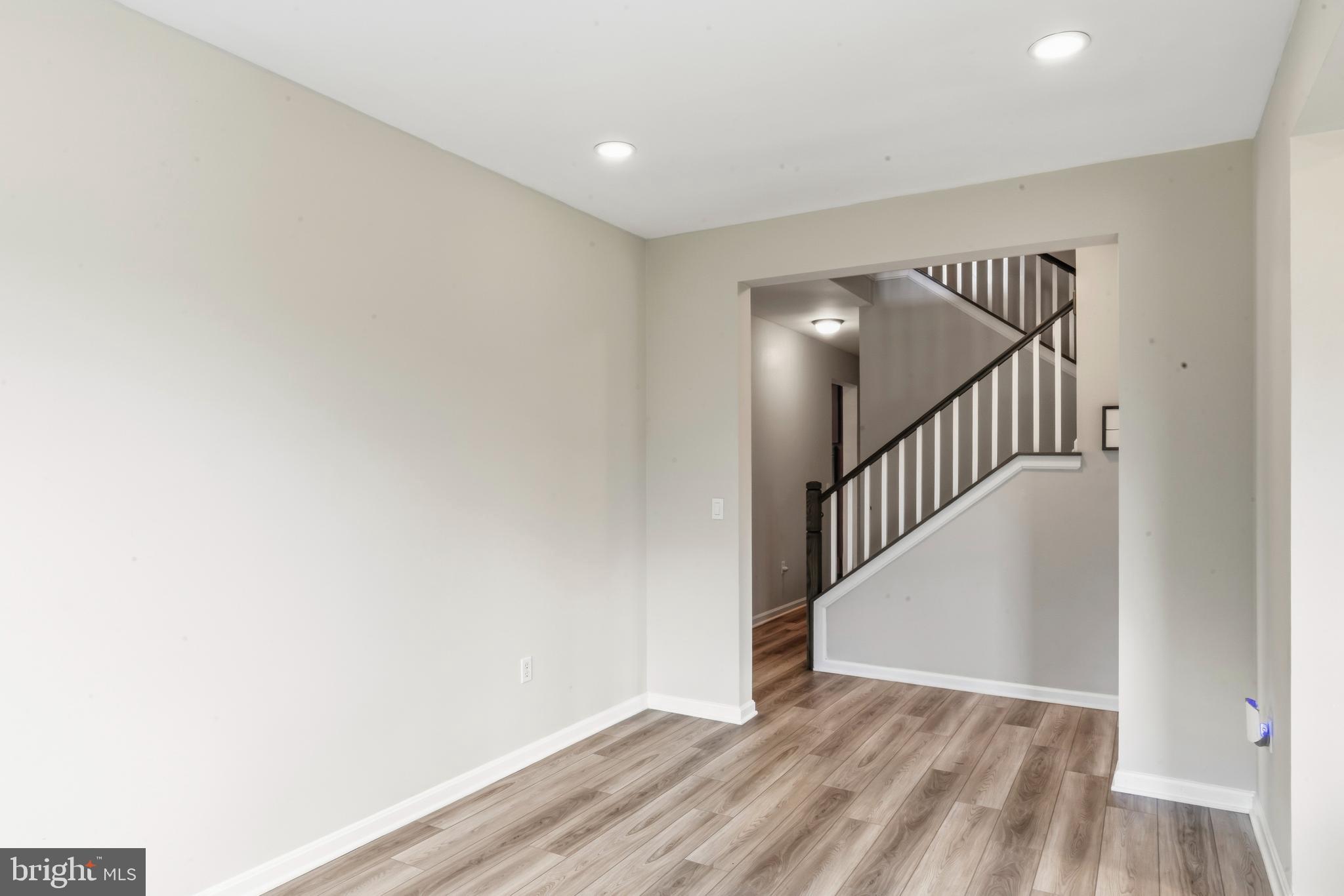 CRESTVIEW ACRES - Residential