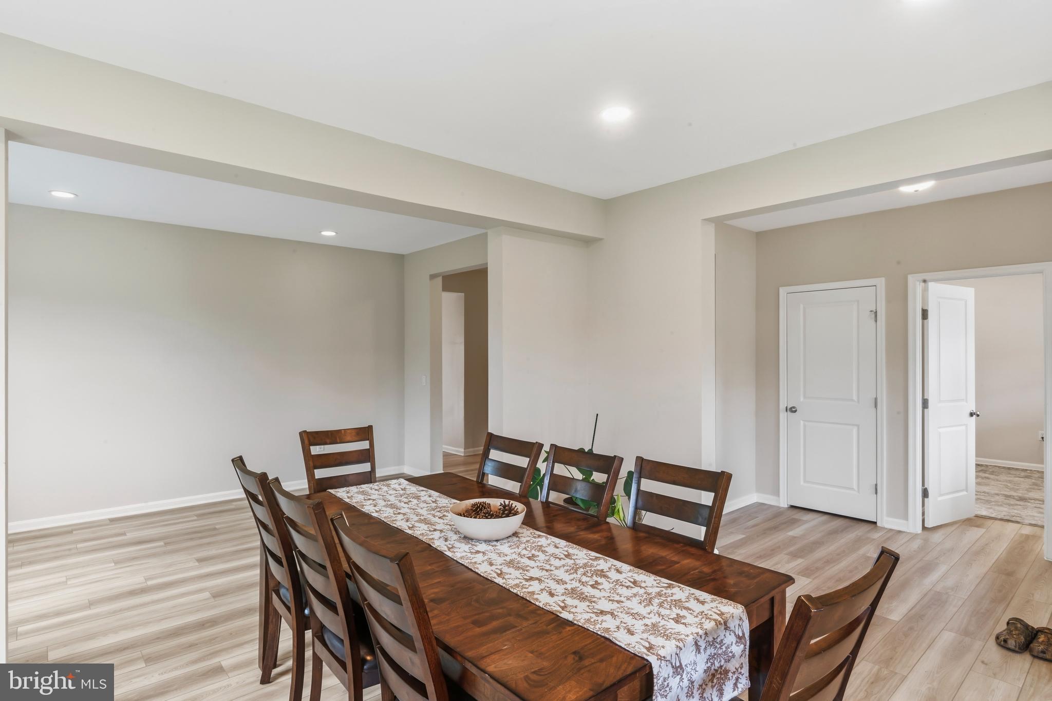 CRESTVIEW ACRES - Residential