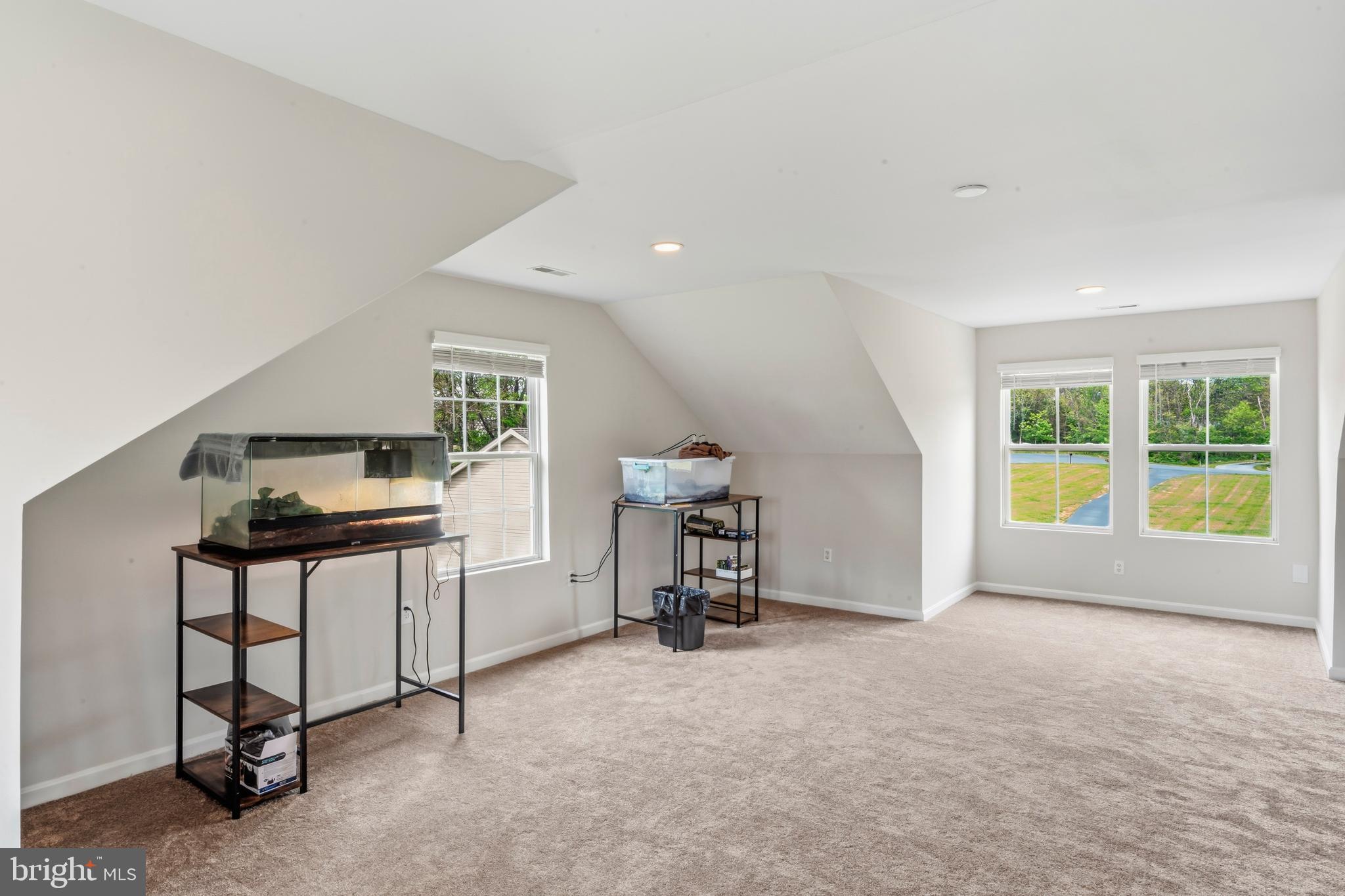 CRESTVIEW ACRES - Residential