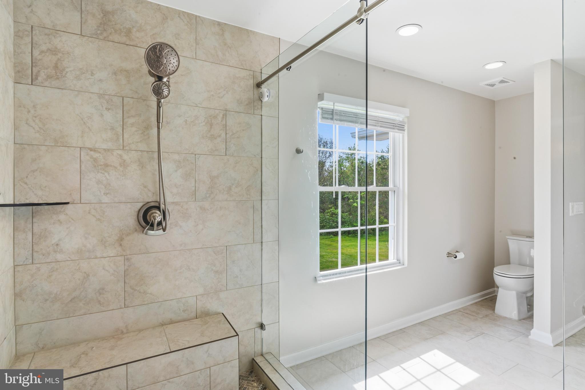 CRESTVIEW ACRES - Residential
