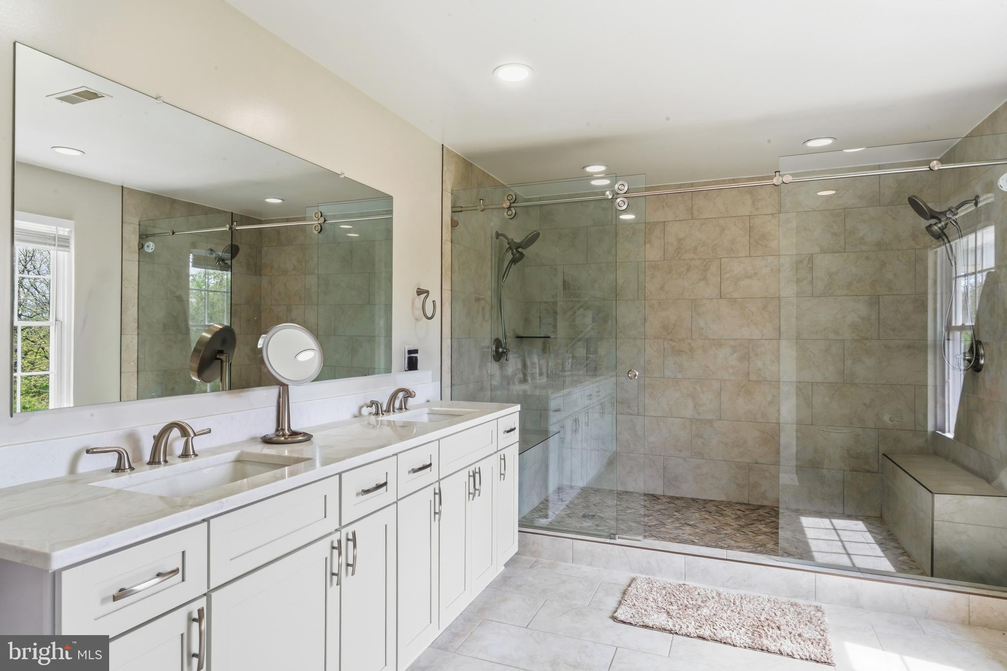CRESTVIEW ACRES - Residential
