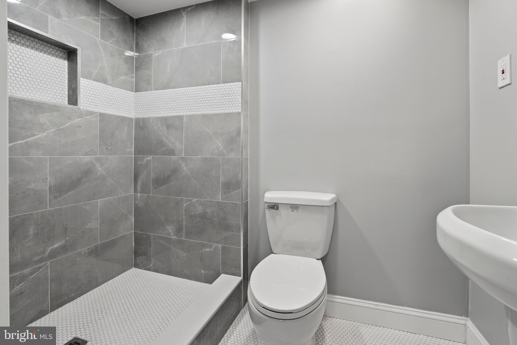 GWYNN OAK - Residential