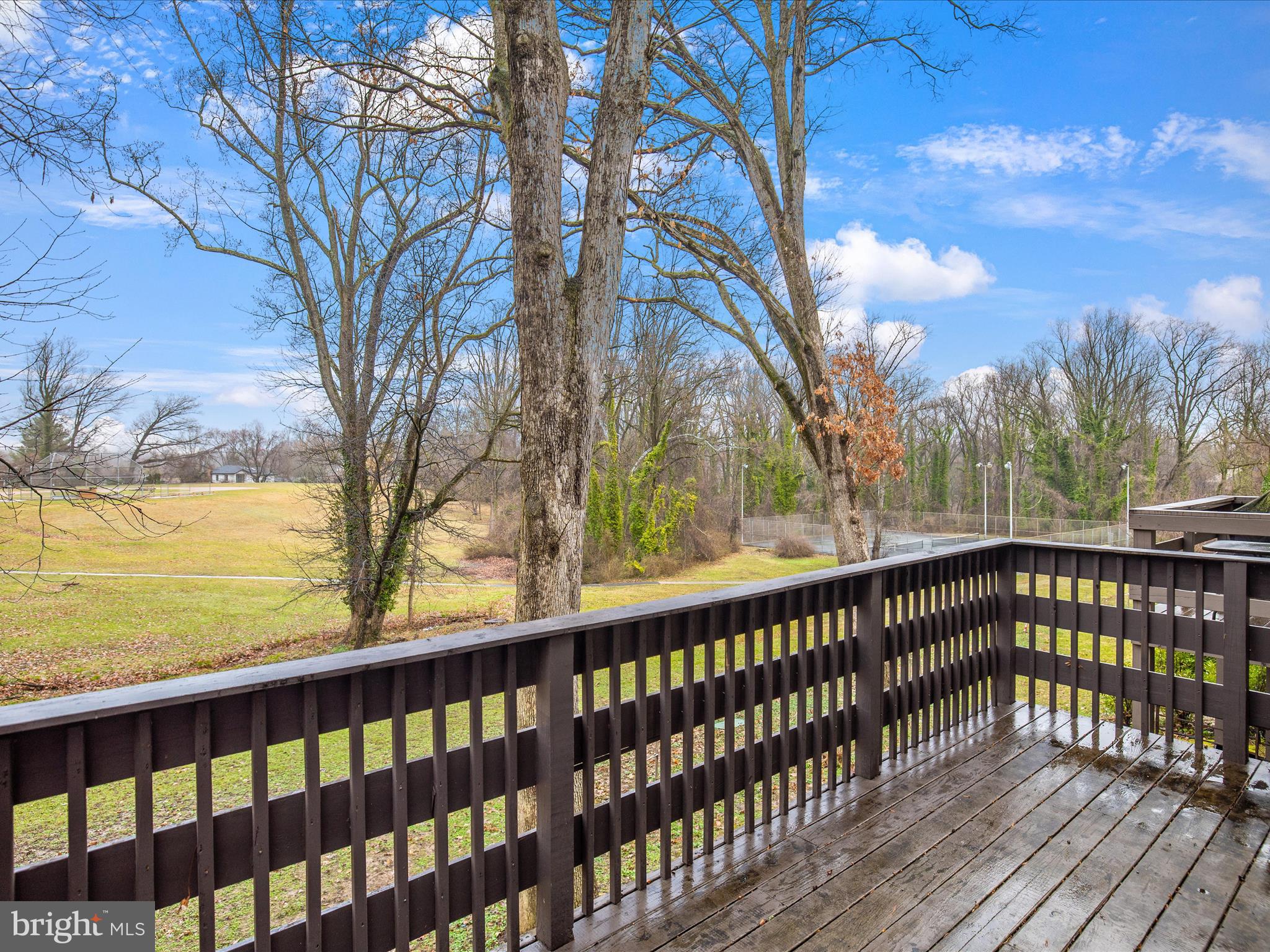 STONEOAKS - Residential