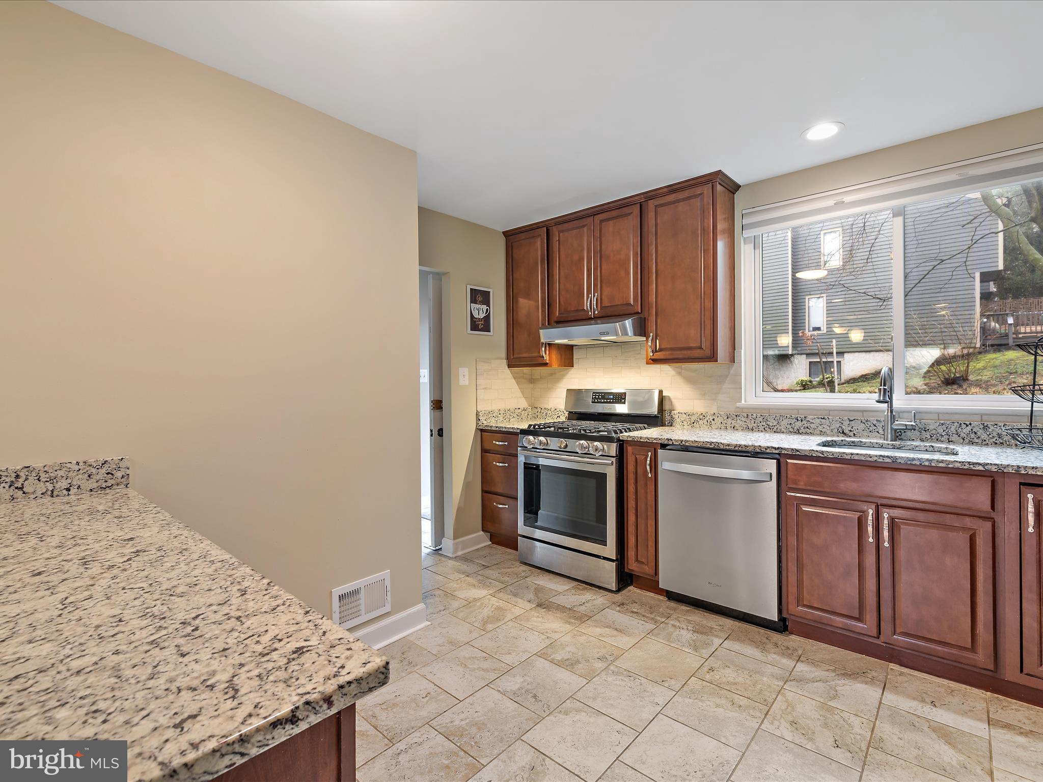 STONEOAKS - Residential