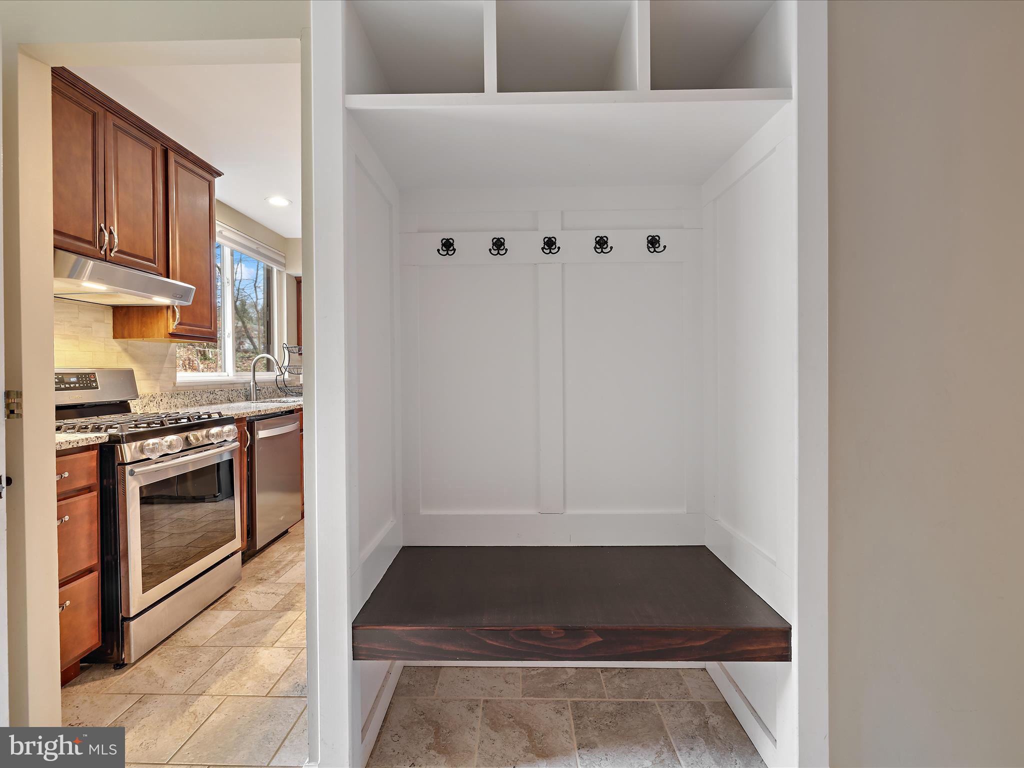 STONEOAKS - Residential