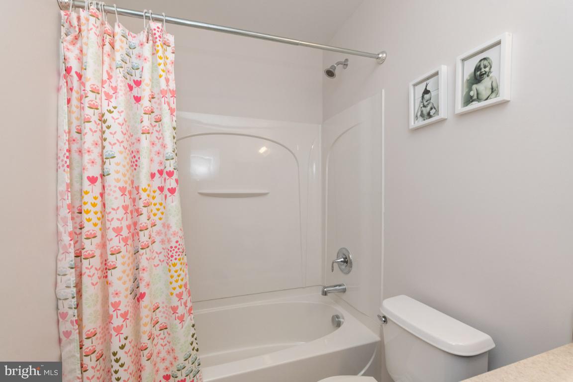 TANYARD SPRINGS - Residential Lease