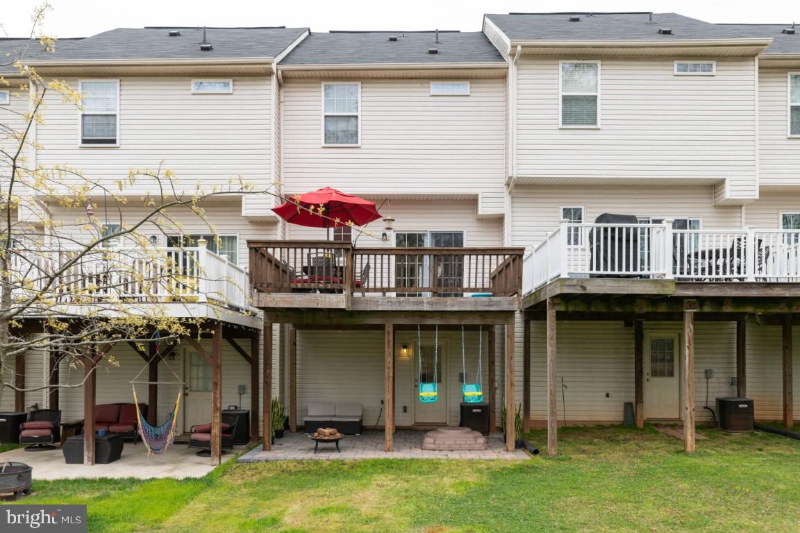 TANYARD SPRINGS - Residential Lease