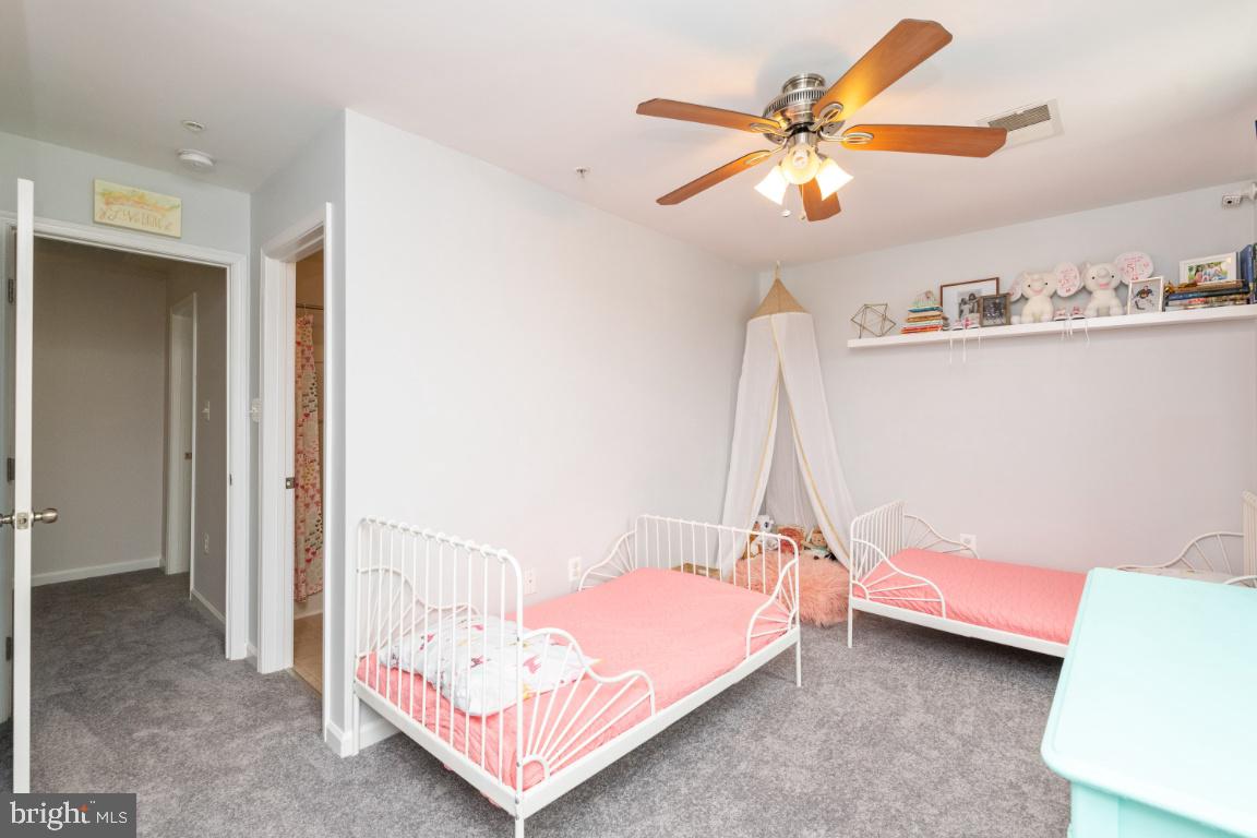 TANYARD SPRINGS - Residential Lease