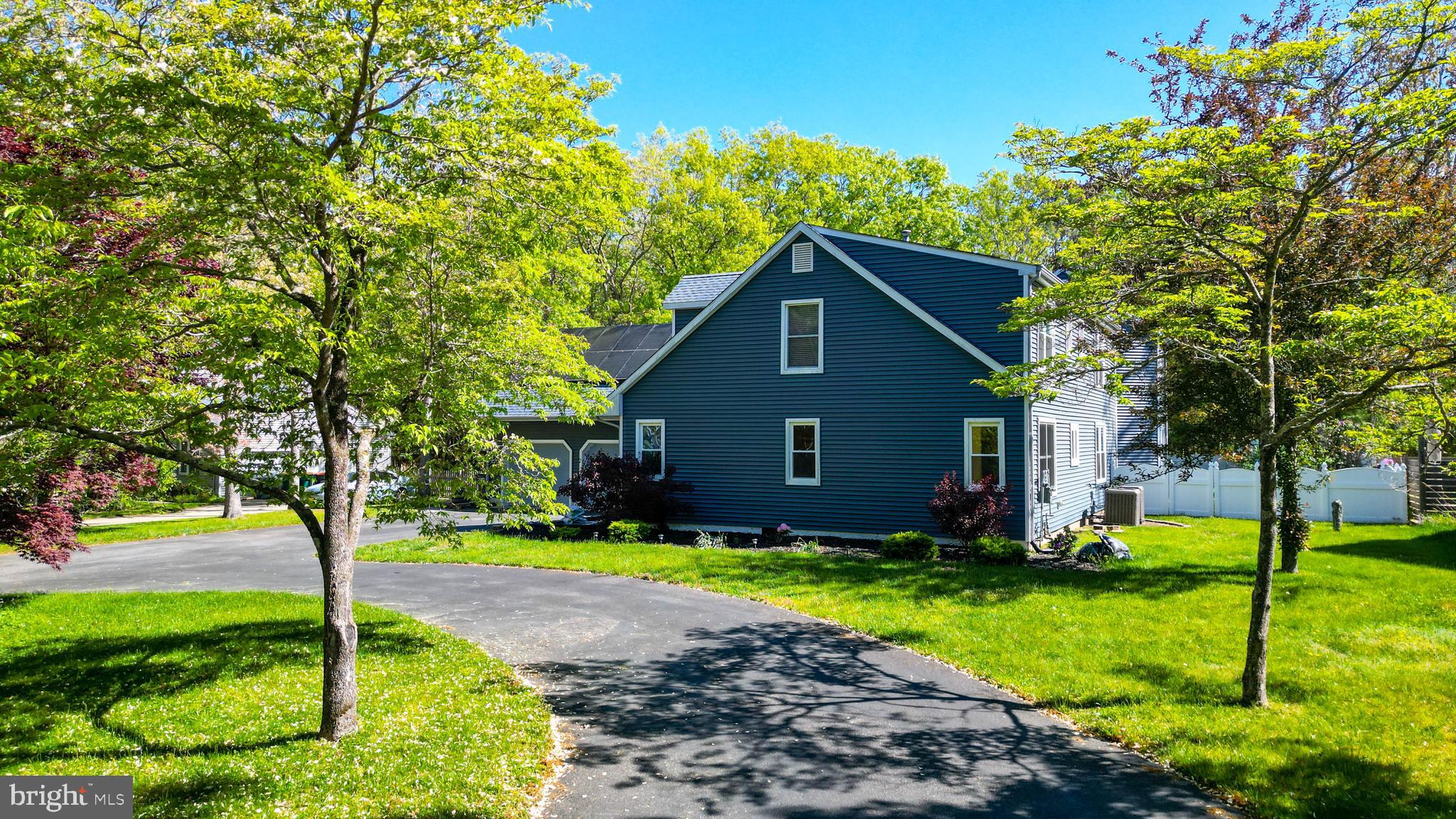 505 E OSLO COURT