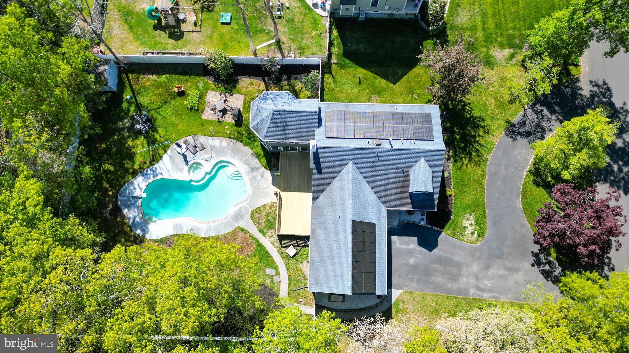 505 E OSLO COURT